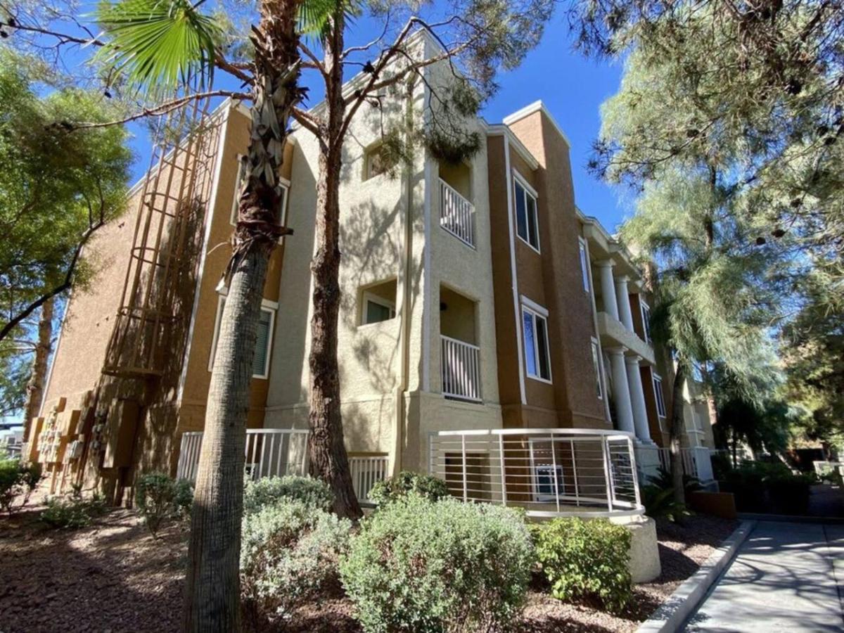 Worldmark Tropicana Avenue 2bd *