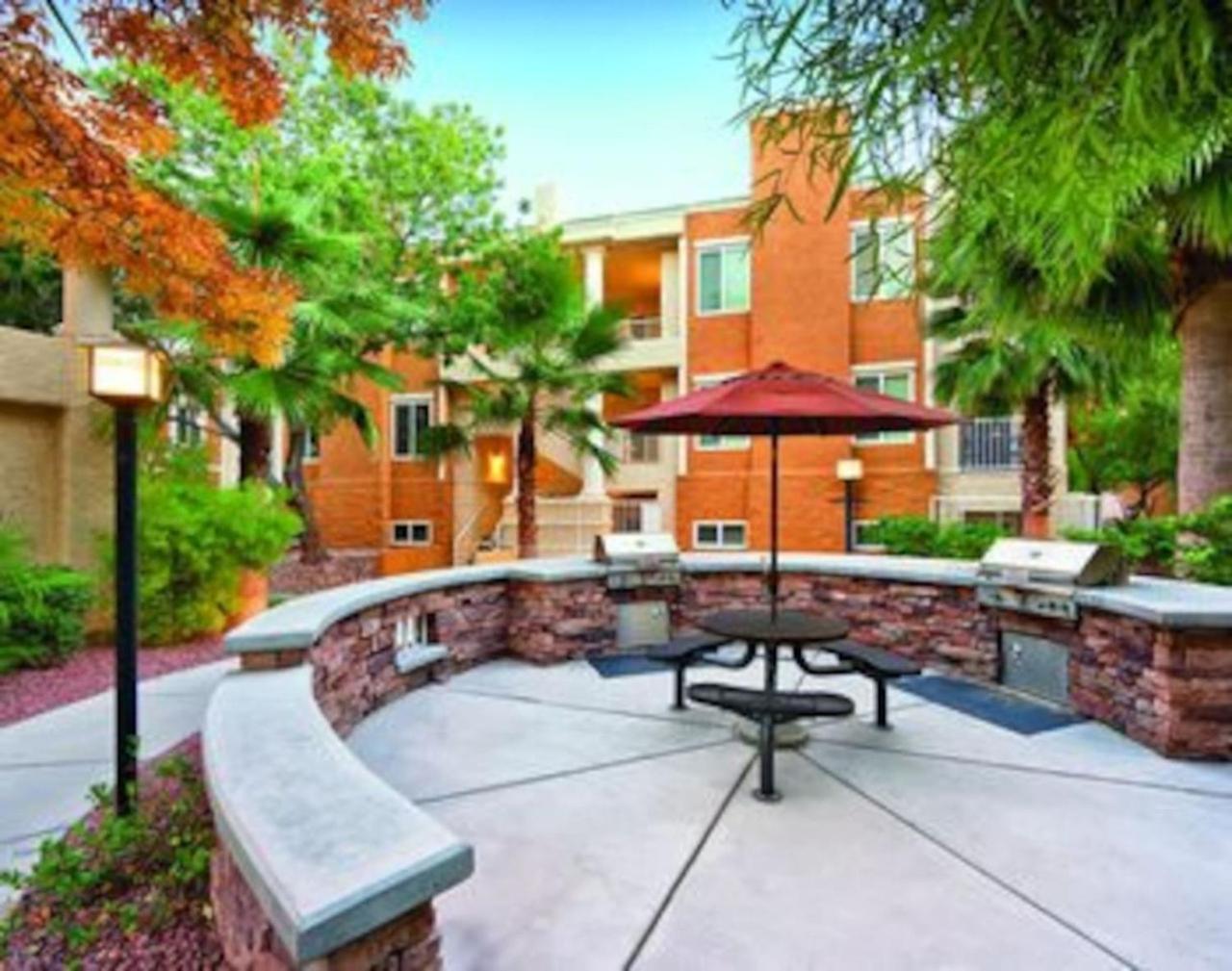 Worldmark Tropicana Avenue 2bd Holiday home