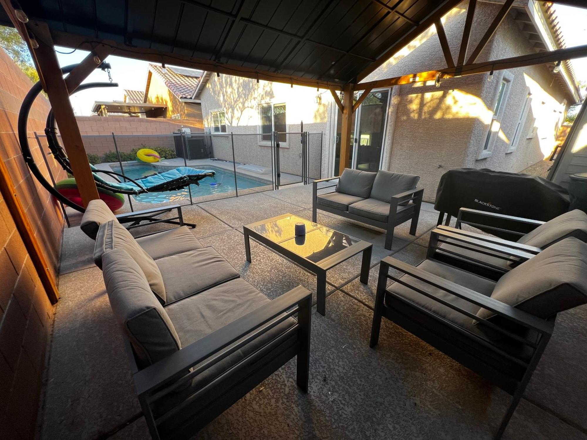 Villa Family Friendly Contemporary House With Pool *
