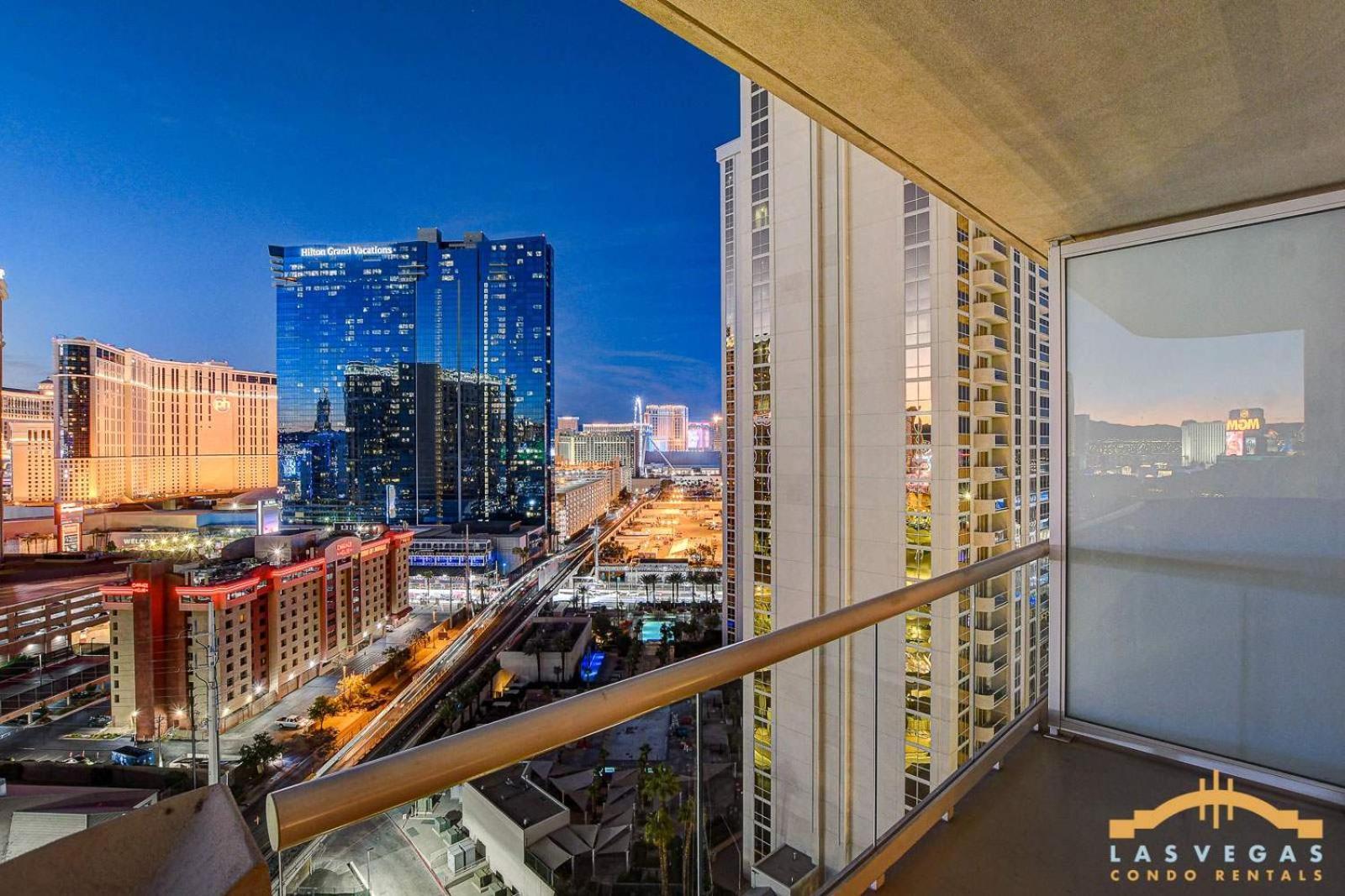Holiday home Mgm Signature-16-605 Strip View Balcony Las Vegas