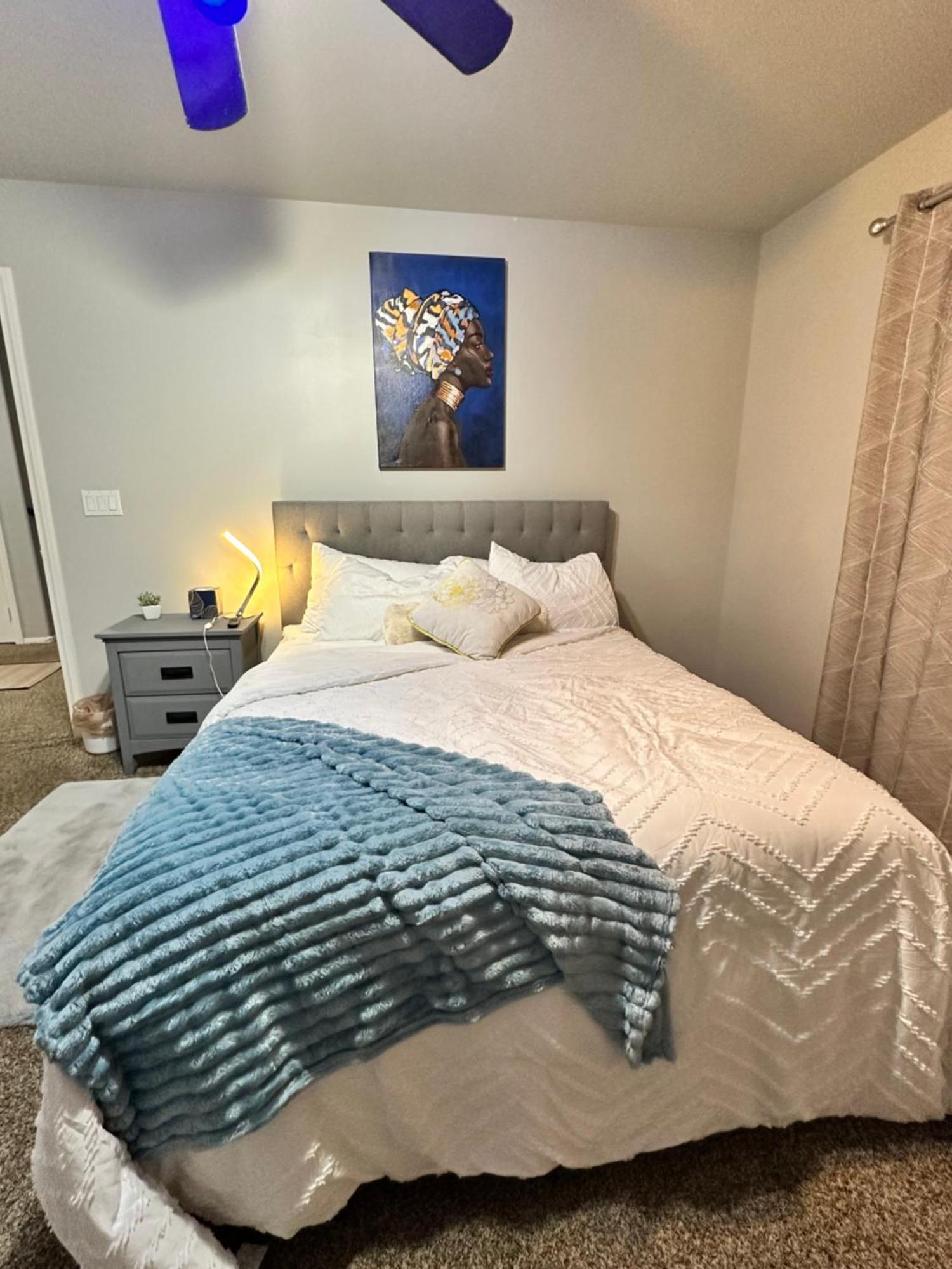 Spacious Cozy Close To Everything * Las Vegas