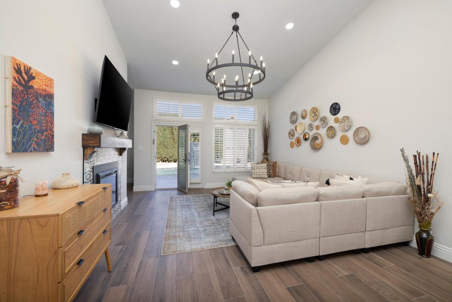 Brand New Listing Modern Hacienda Heated Pool * Las Vegas