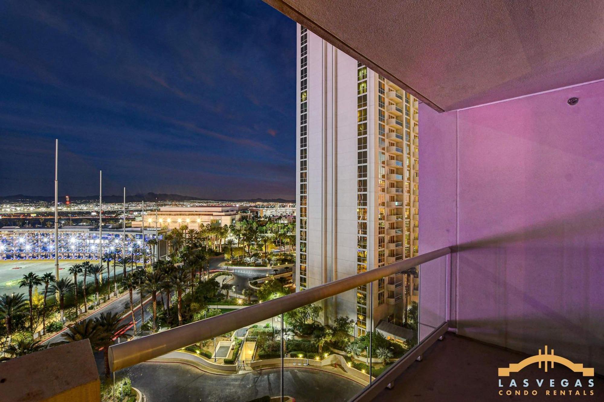 Mgm Signature-09-820 1br 2ba F1 Pits View Balcony * Las Vegas