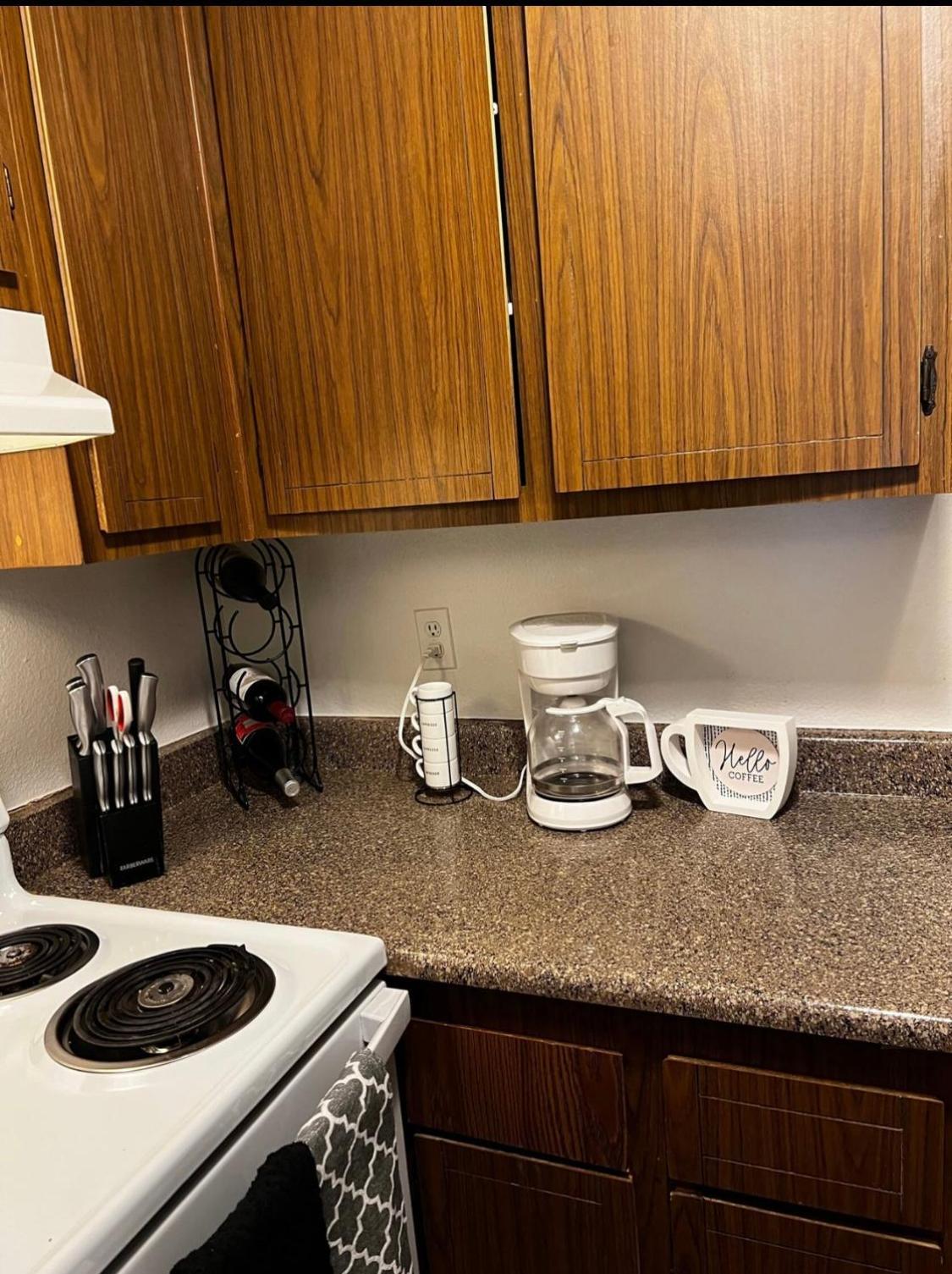 Entire 1br & 1ba Apartment *