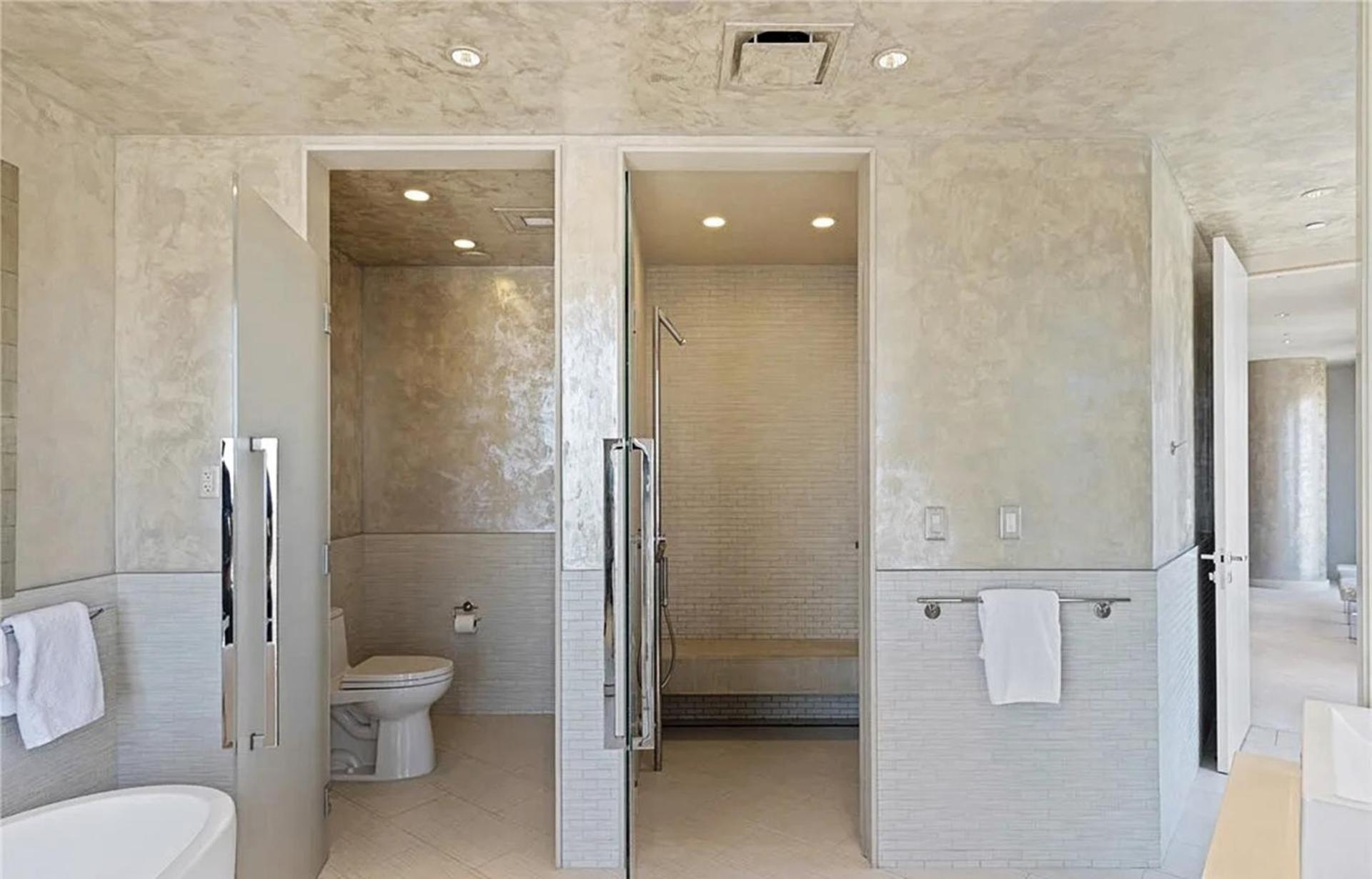 Elegant Two-bedroom Corner * Las Vegas