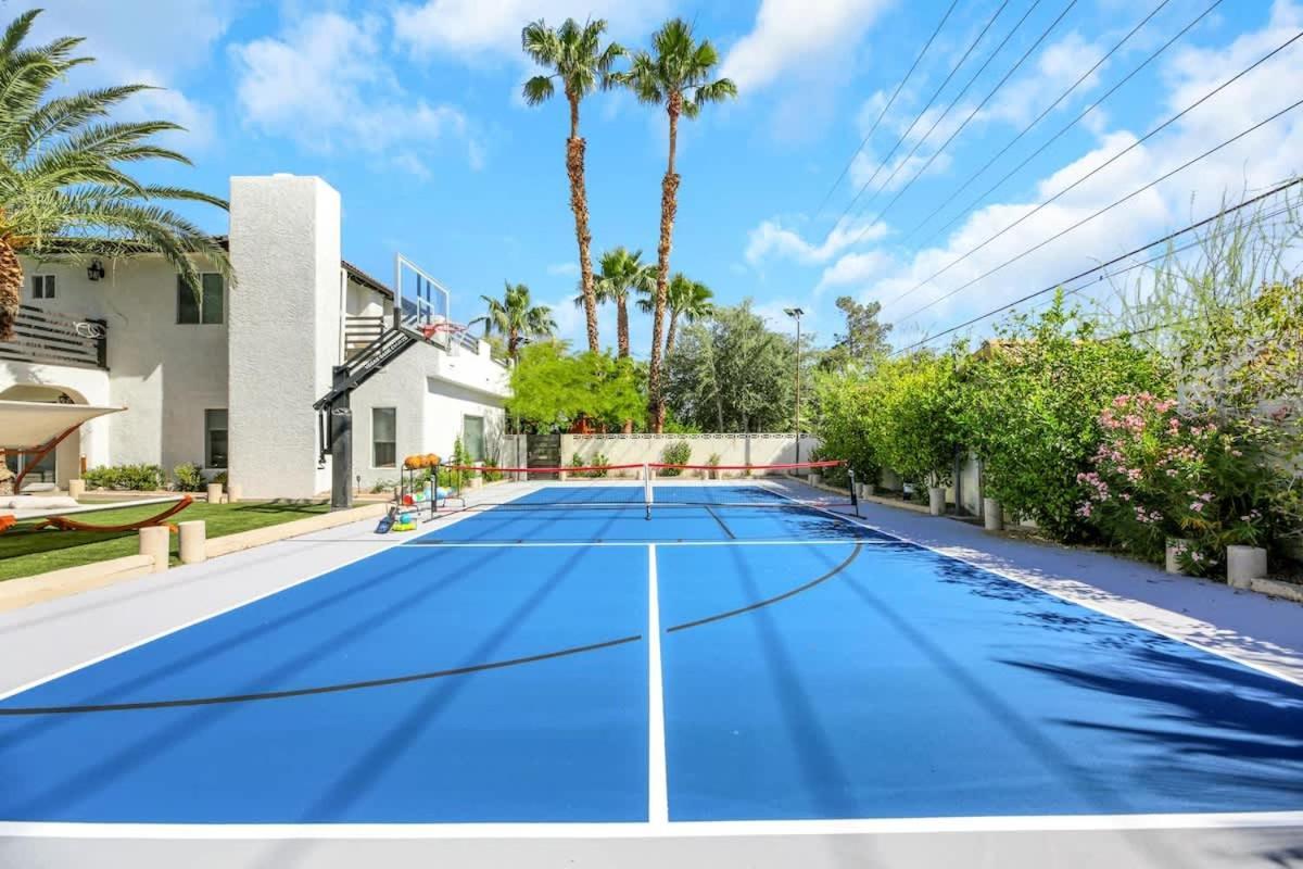 Ultimate Family Getaway Pickleball Heated Pool Villa