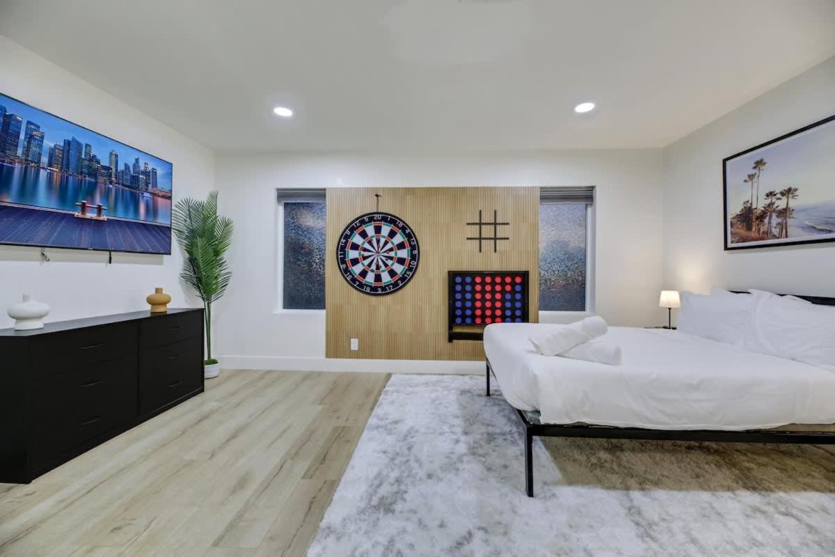 Ultimate Family Getaway Pickleball Heated Pool * Las Vegas