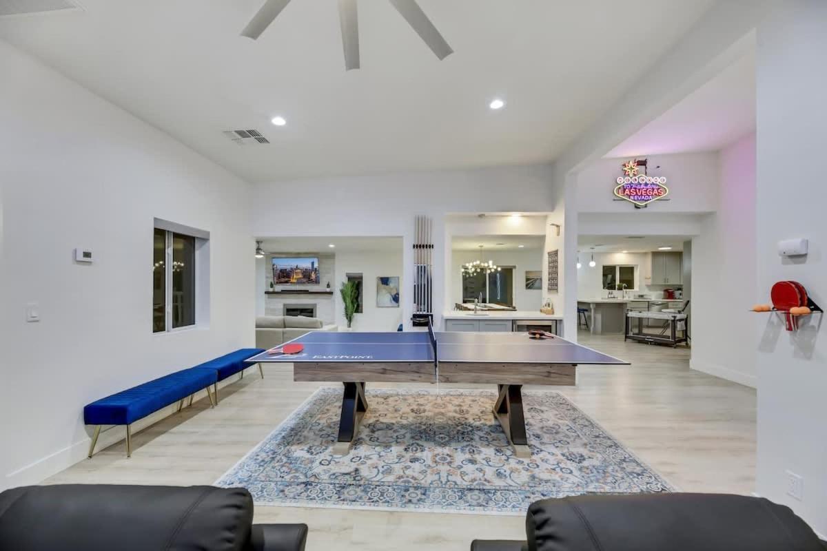 Ultimate Family Getaway Pickleball Heated Pool Villa