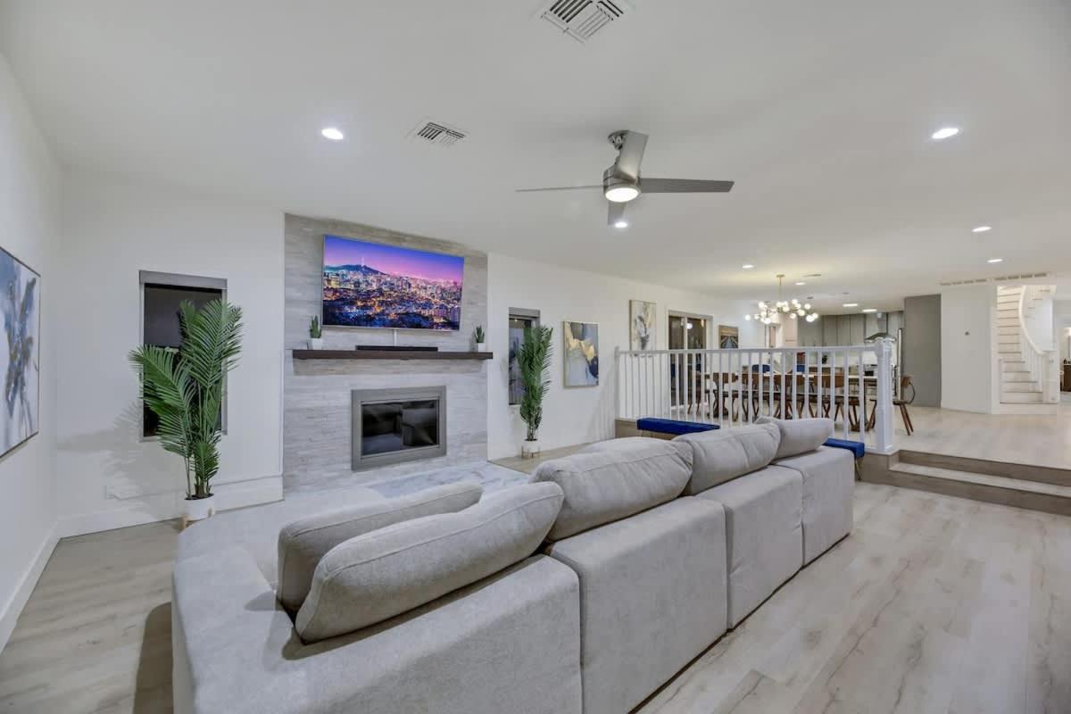 Villa Ultimate Family Getaway Pickleball Heated Pool *