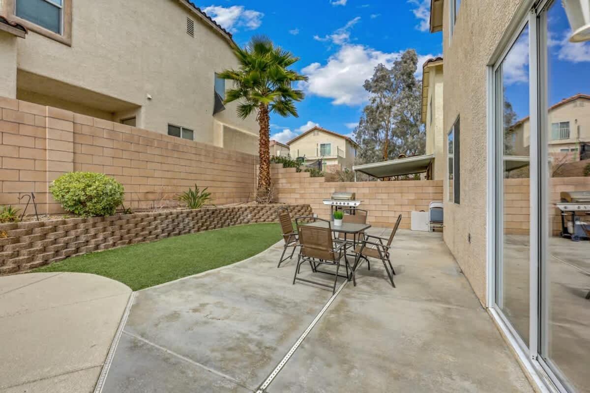 The Designer House With Heated Pool And 10 Min To Strip Great For Family Las Vegas