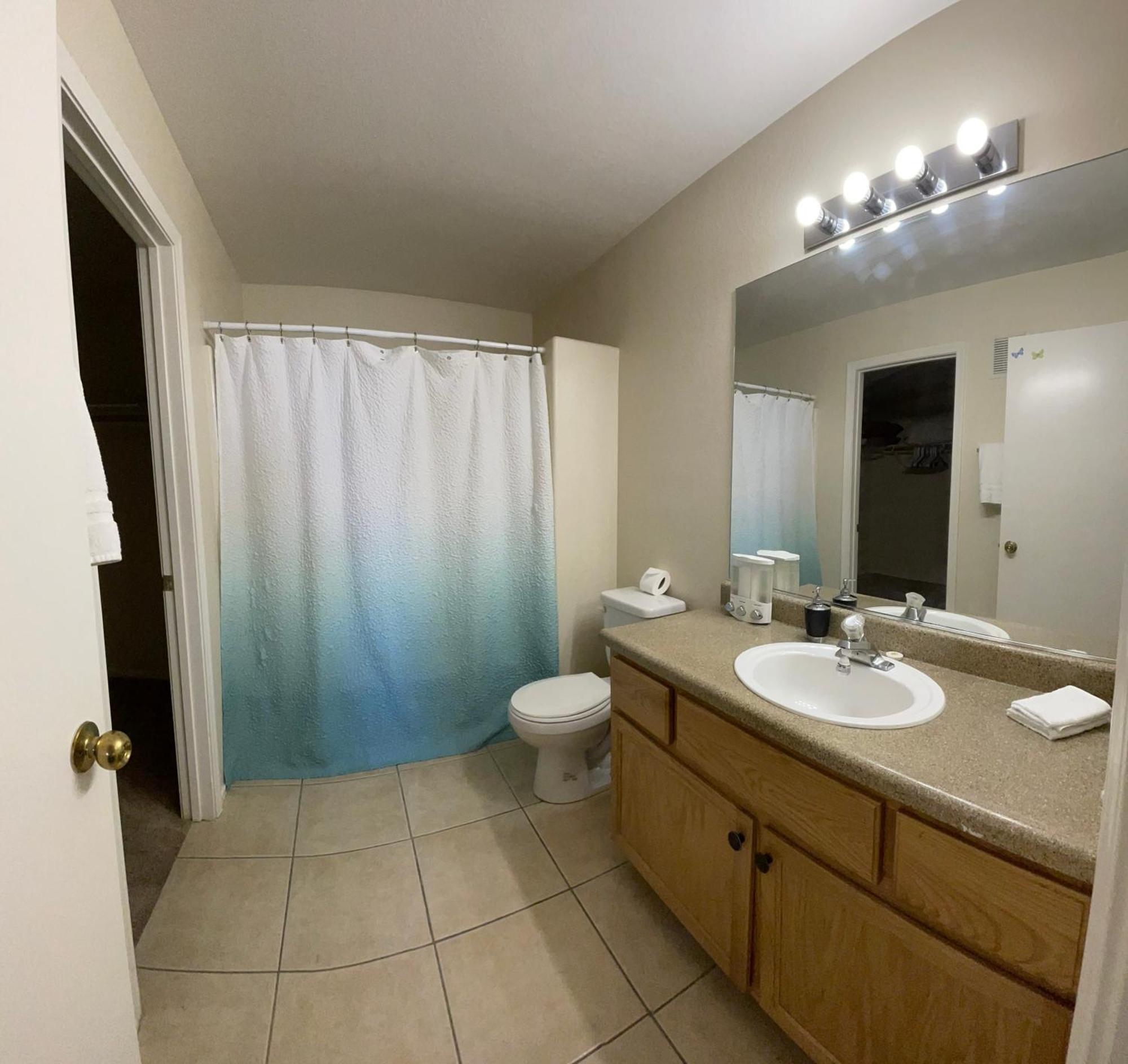 Extended 3 Bedrooms Cozy Townhouse Living Holiday home