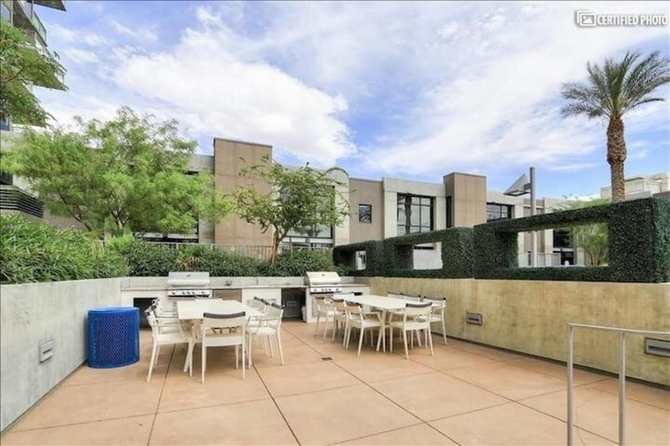 Holiday home Balcony Luxury High Rise Downtown Fremont Casinos