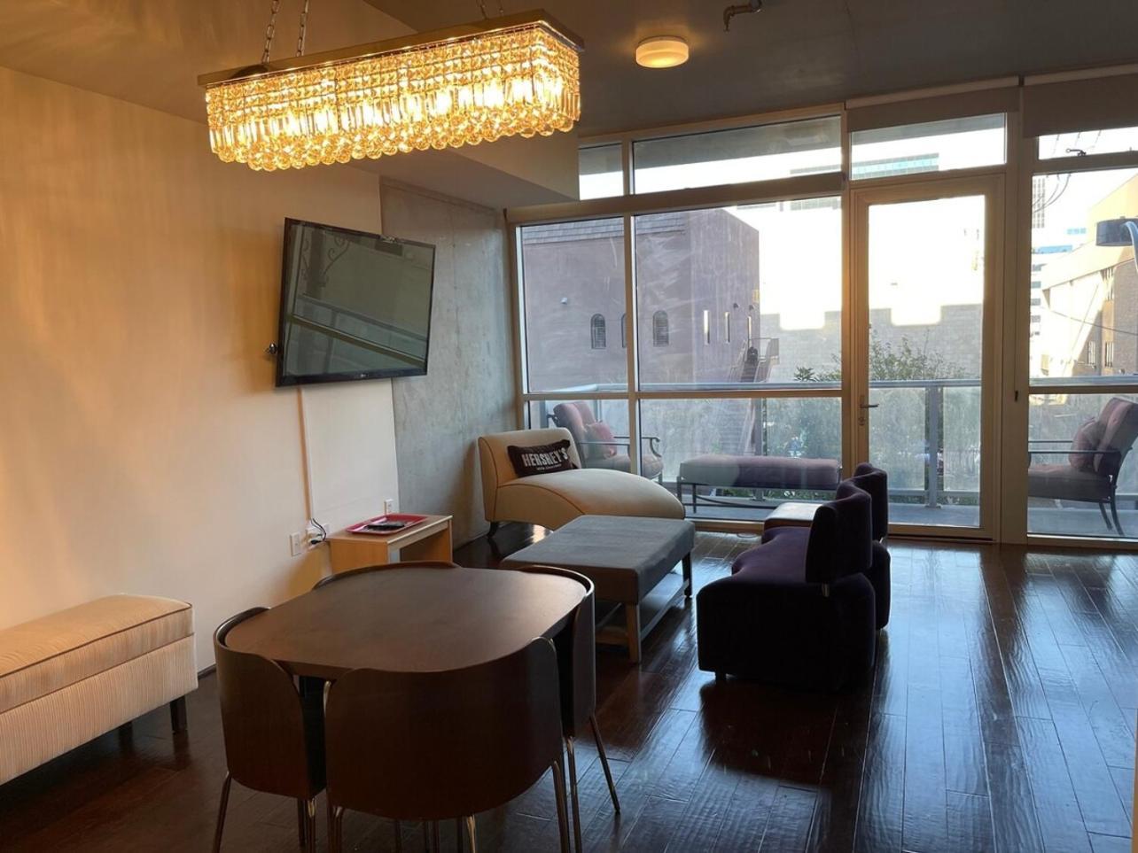 Holiday home Balcony Luxury High Rise Downtown Fremont Casinos *
