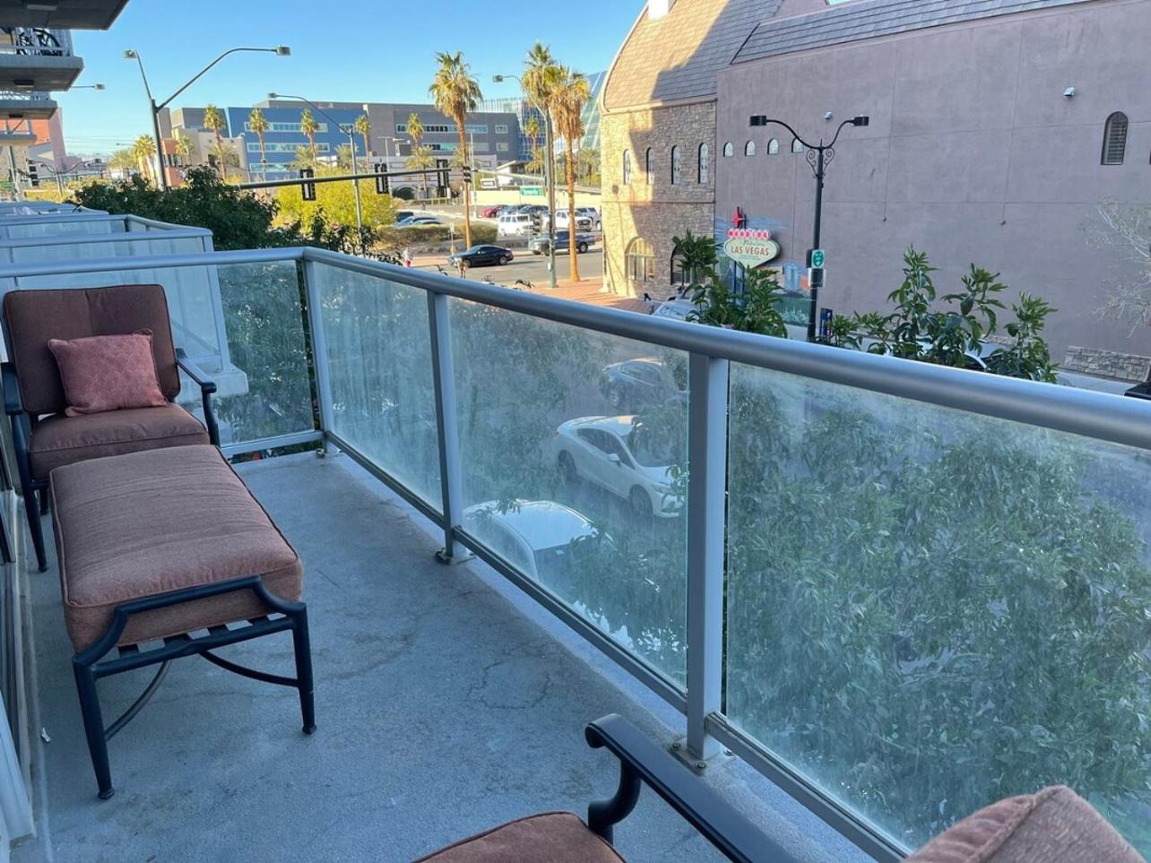 Balcony Luxury High Rise Downtown Fremont Casinos Las Vegas