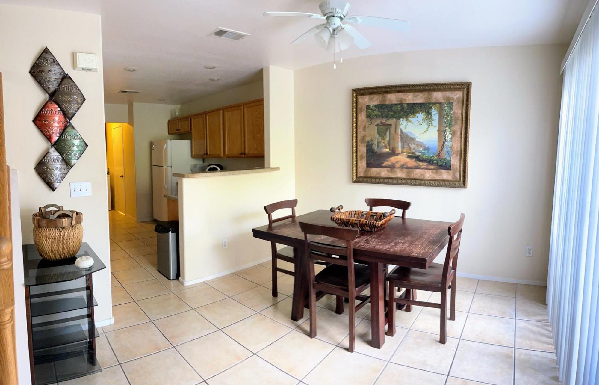 Holiday home Extended 3 Bedrooms Cozy Townhouse Living