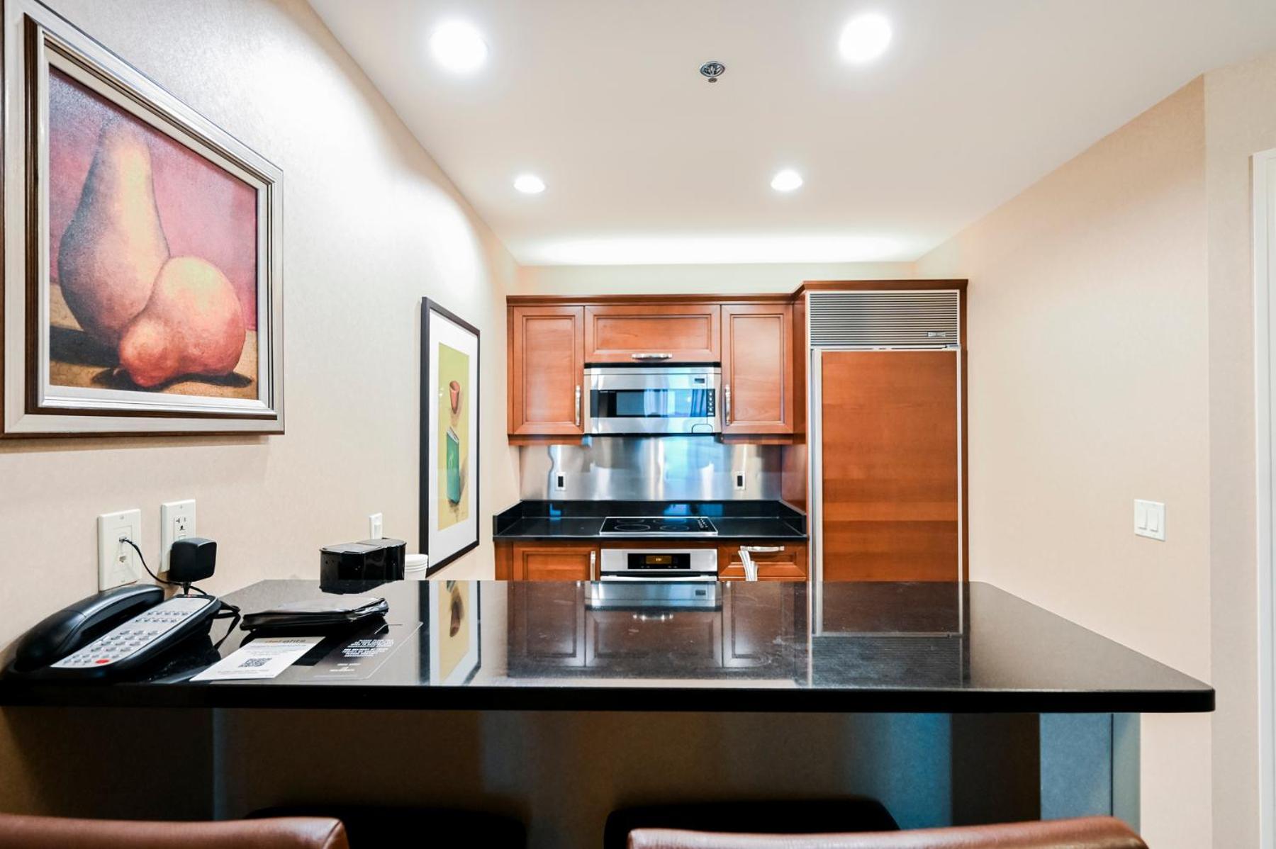 Signature By Owner Direct Aparthotel