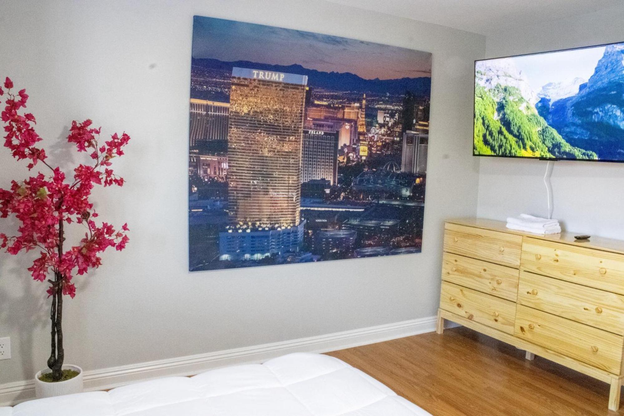 Heated Salt Pool, Bbq, Movie Projector, Stereo, Billiards Table, Arcade Game, Darts - Stone Sanctuary Nw At Childrens Memorial Park, Pool Heat Optional * Las Vegas