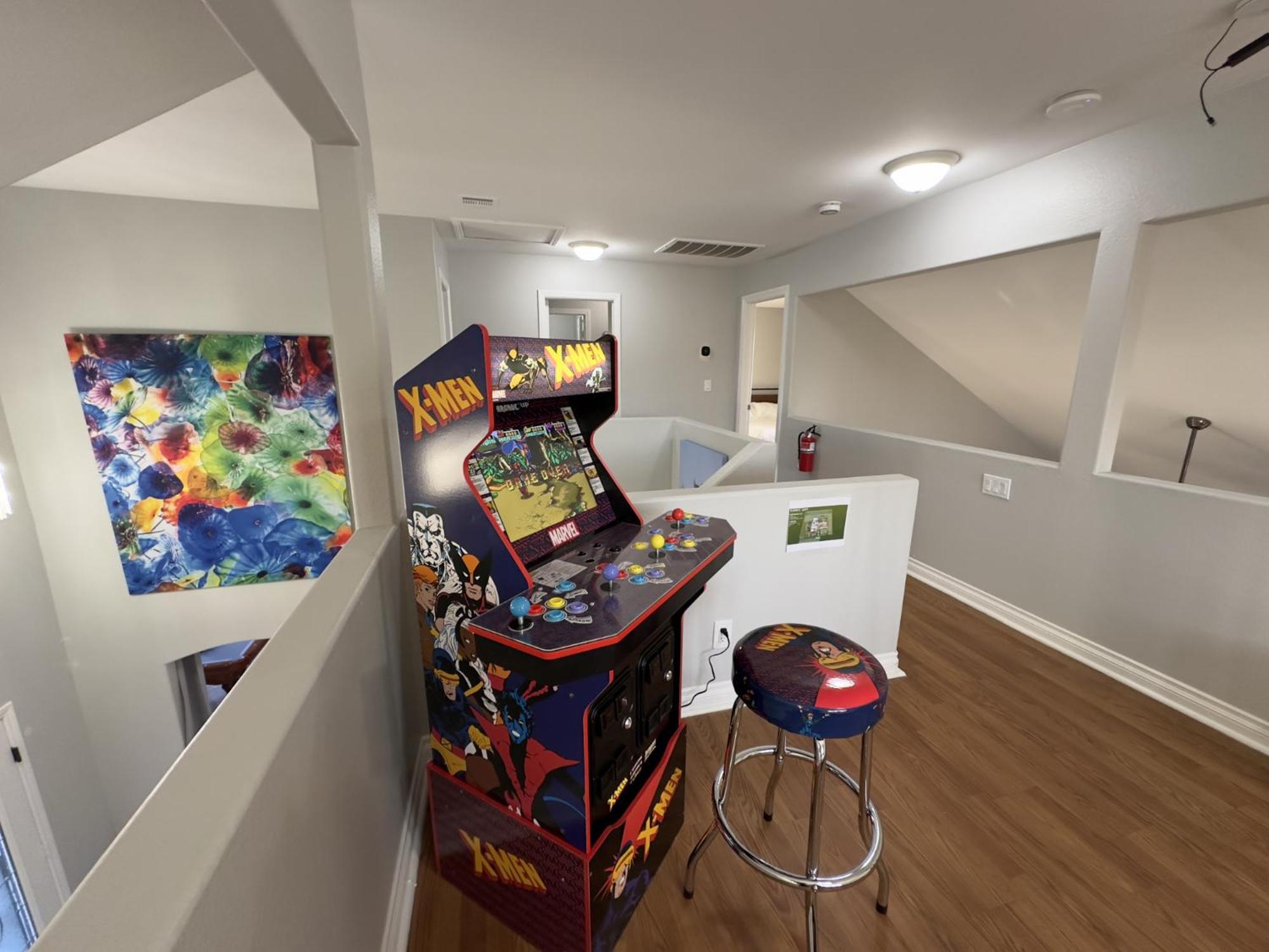 Heated Salt Pool, Bbq, Movie Projector, Stereo, Billiards Table, Arcade Game, Darts - Stone Sanctuary Nw At Childrens Memorial Park, Pool Heat Optional Holiday home *