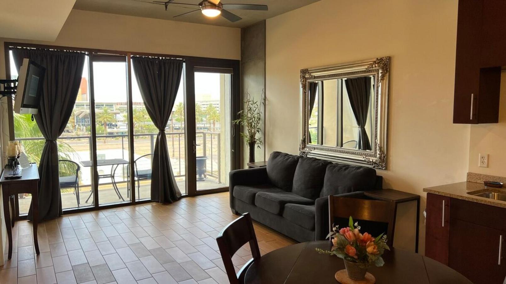 Balcony Luxury High Rise Downtown Fremont Casinos *