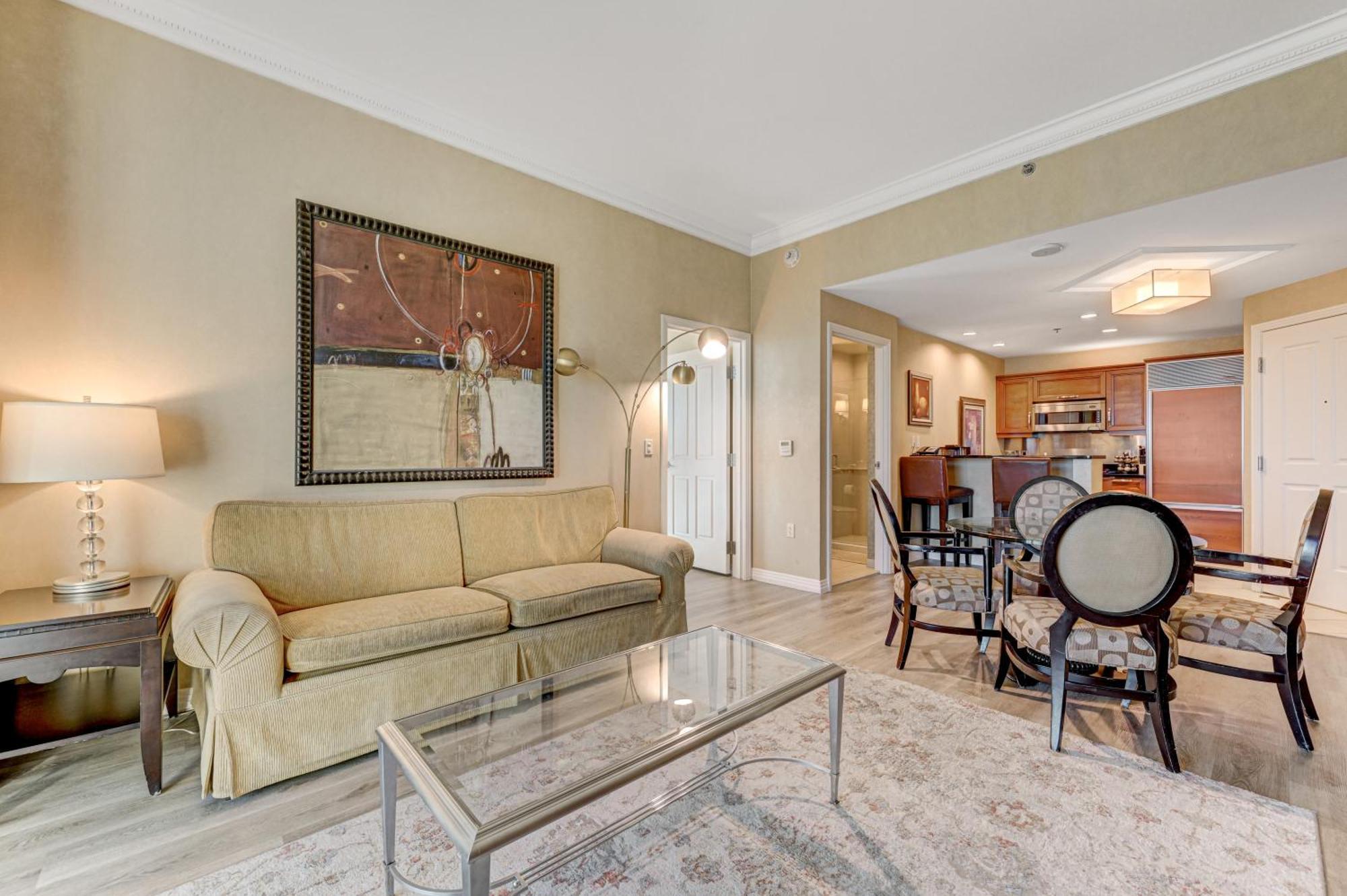 Signature Mgm 1 Bedroom Penthouse *