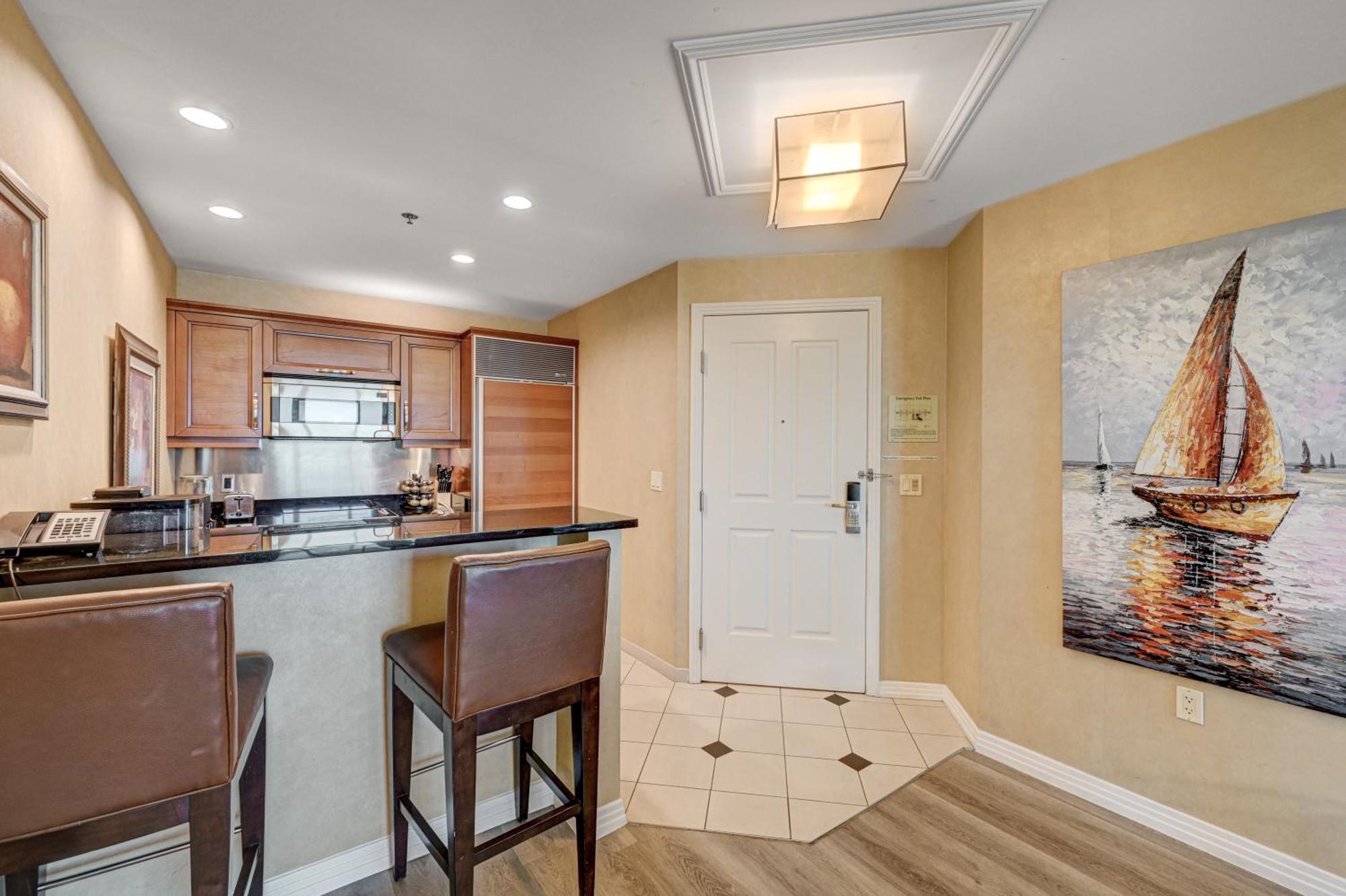 Signature Mgm 1 Bedroom Penthouse Apartment