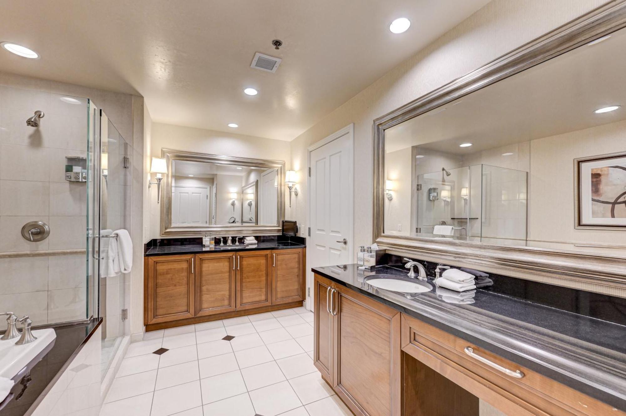 Apartment Signature Mgm 1 Bedroom Penthouse *