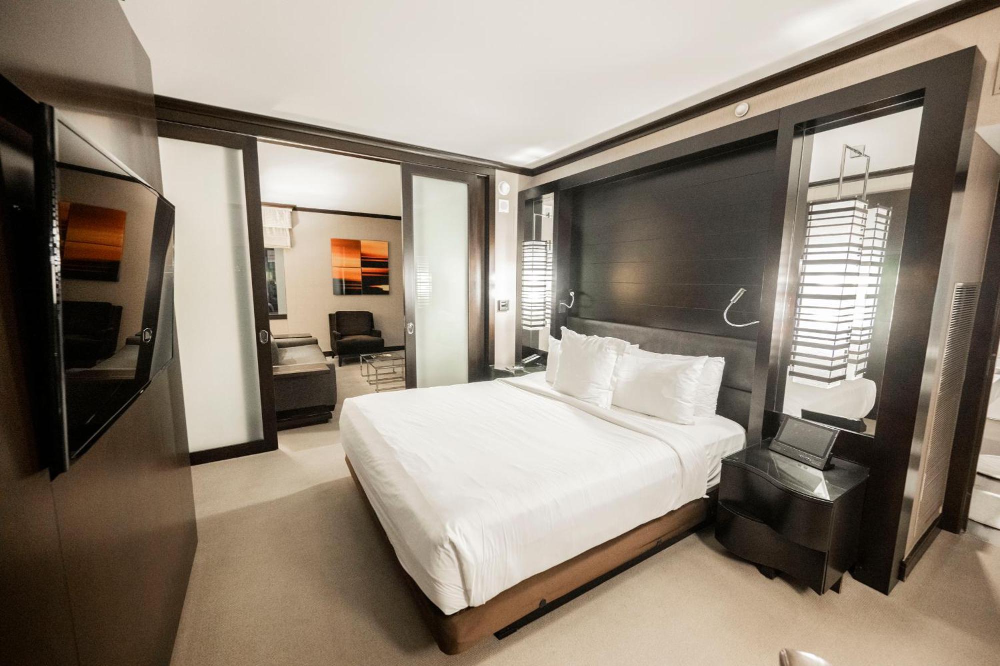 Stripviewsuites At Vdara