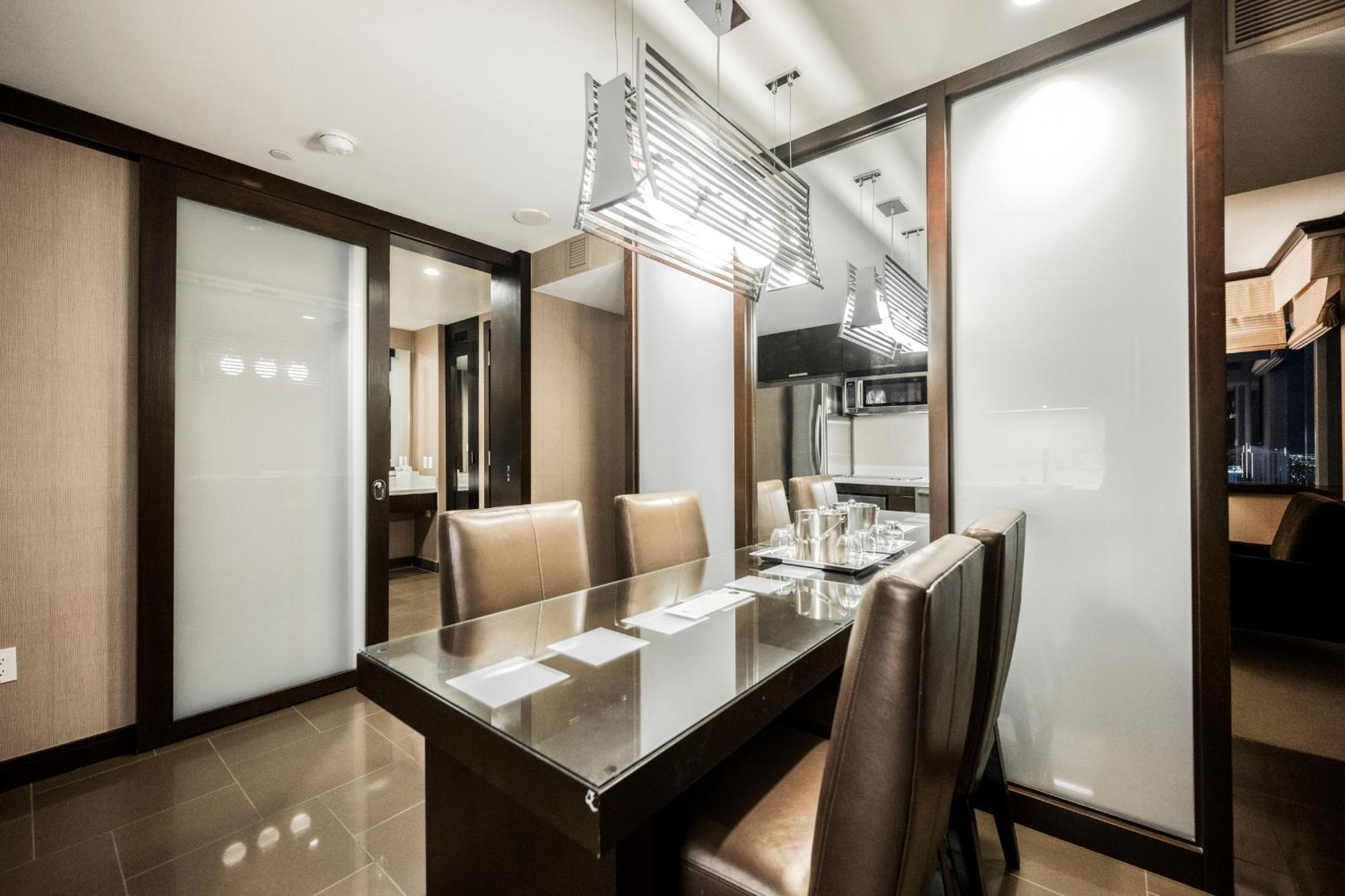 Aparthotel Stripviewsuites At Vdara *