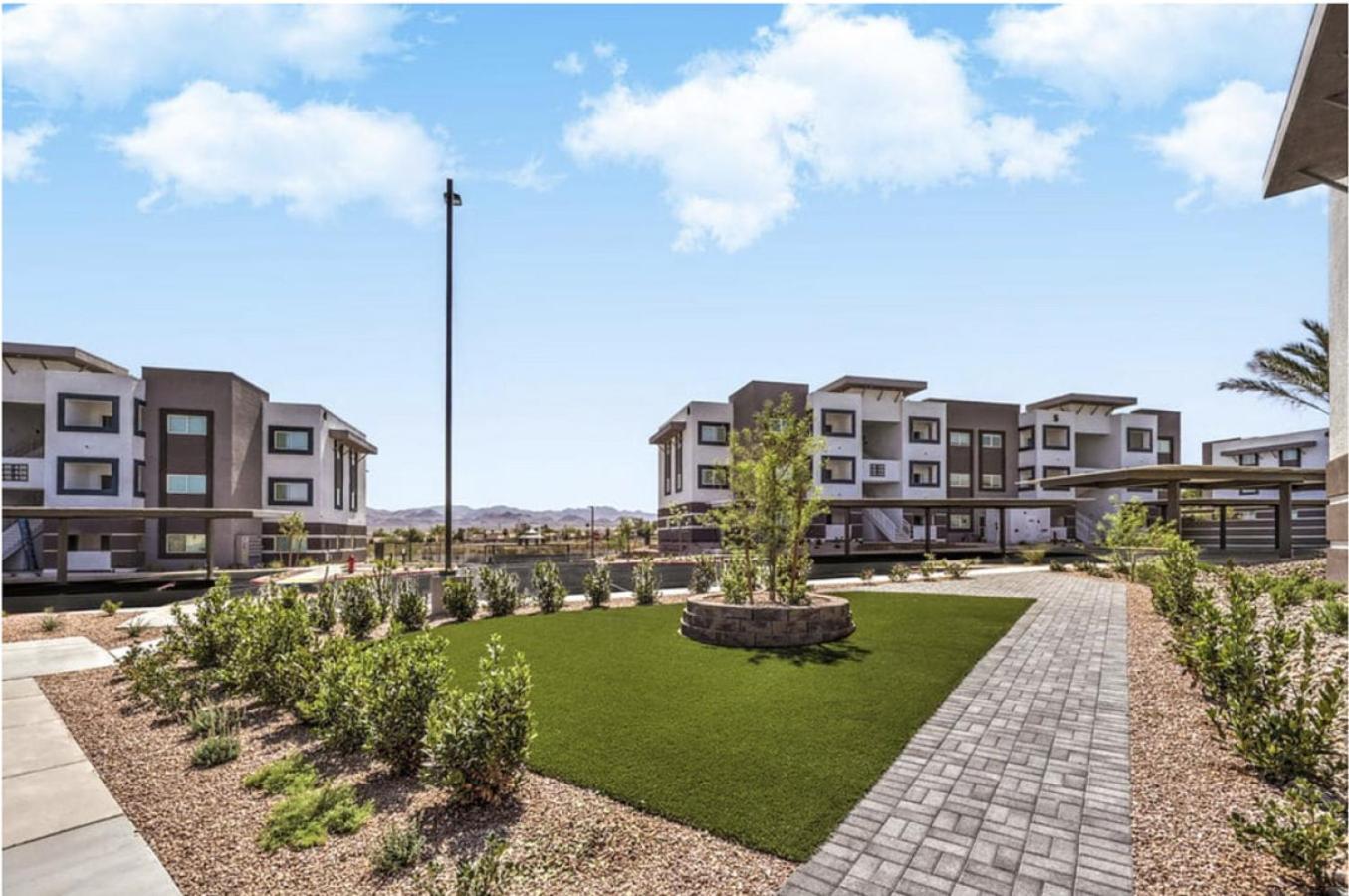 Landing At Summit On Boulder - 2 Bedrooms In Valley View Apartment Las Vegas