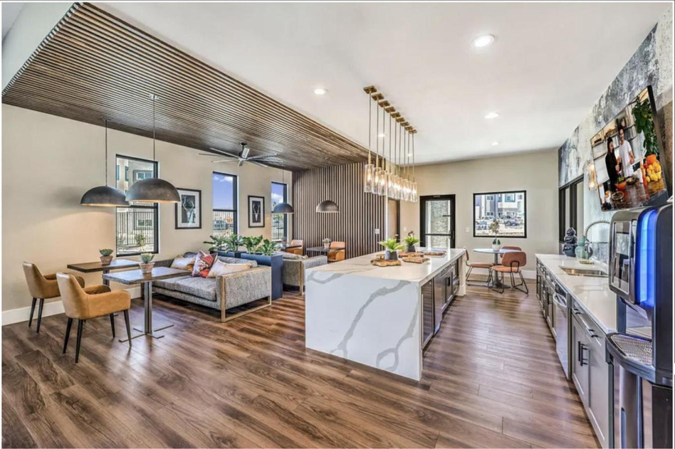 Apartment Landing At Summit On Boulder - 1 Bedroom In Valley View Las Vegas
