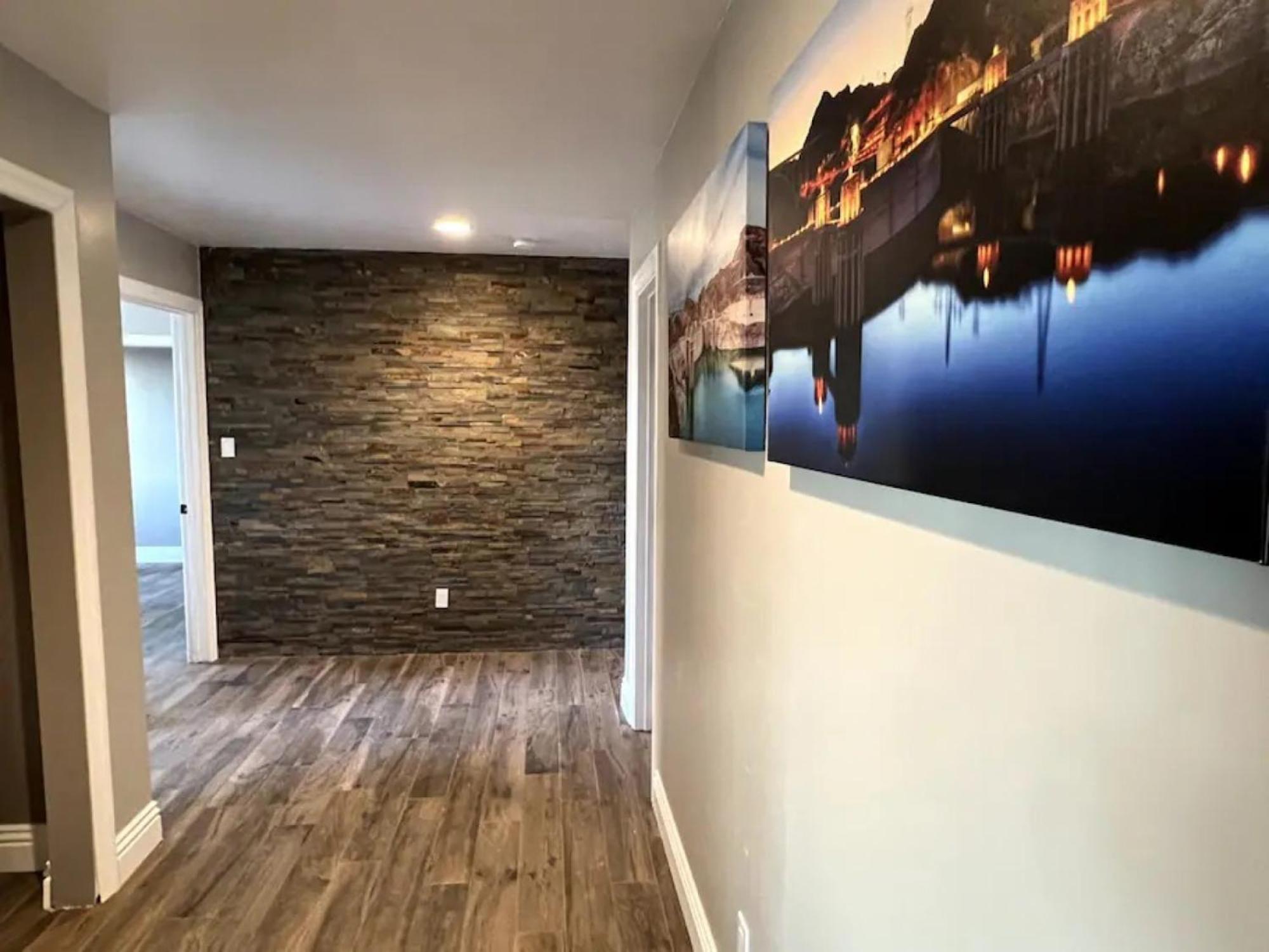 Lux Private - Pool, Billiards, 8 Smart Tvs, Board Games, Cotton Bedding - The Stone Sanctuary At Mccullough Hills Trailhead Holiday home