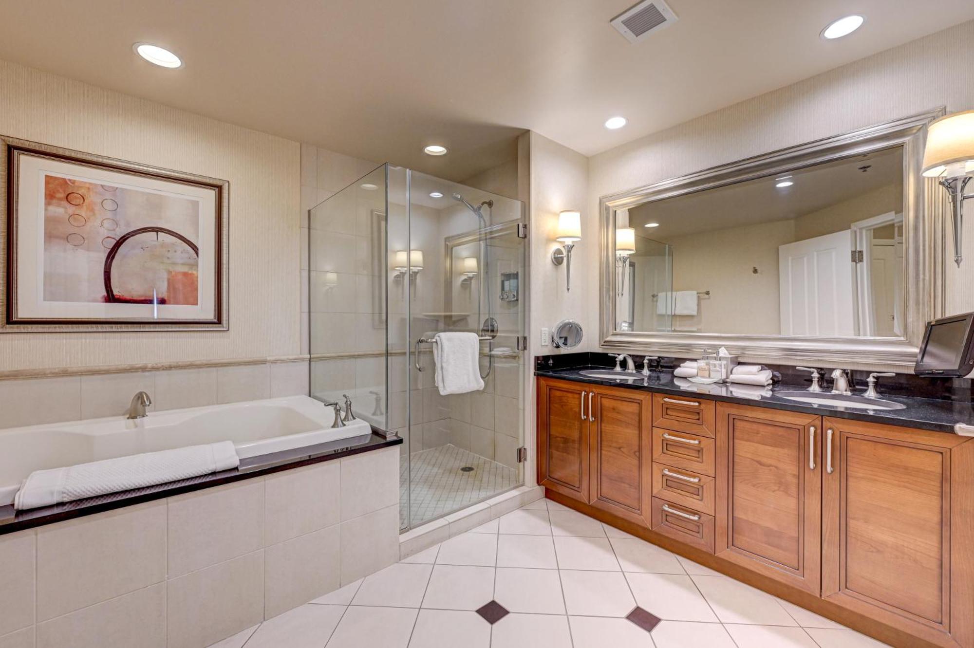 Luxury Mgm Signature Location Lazy River No Fee Aparthotel Las Vegas