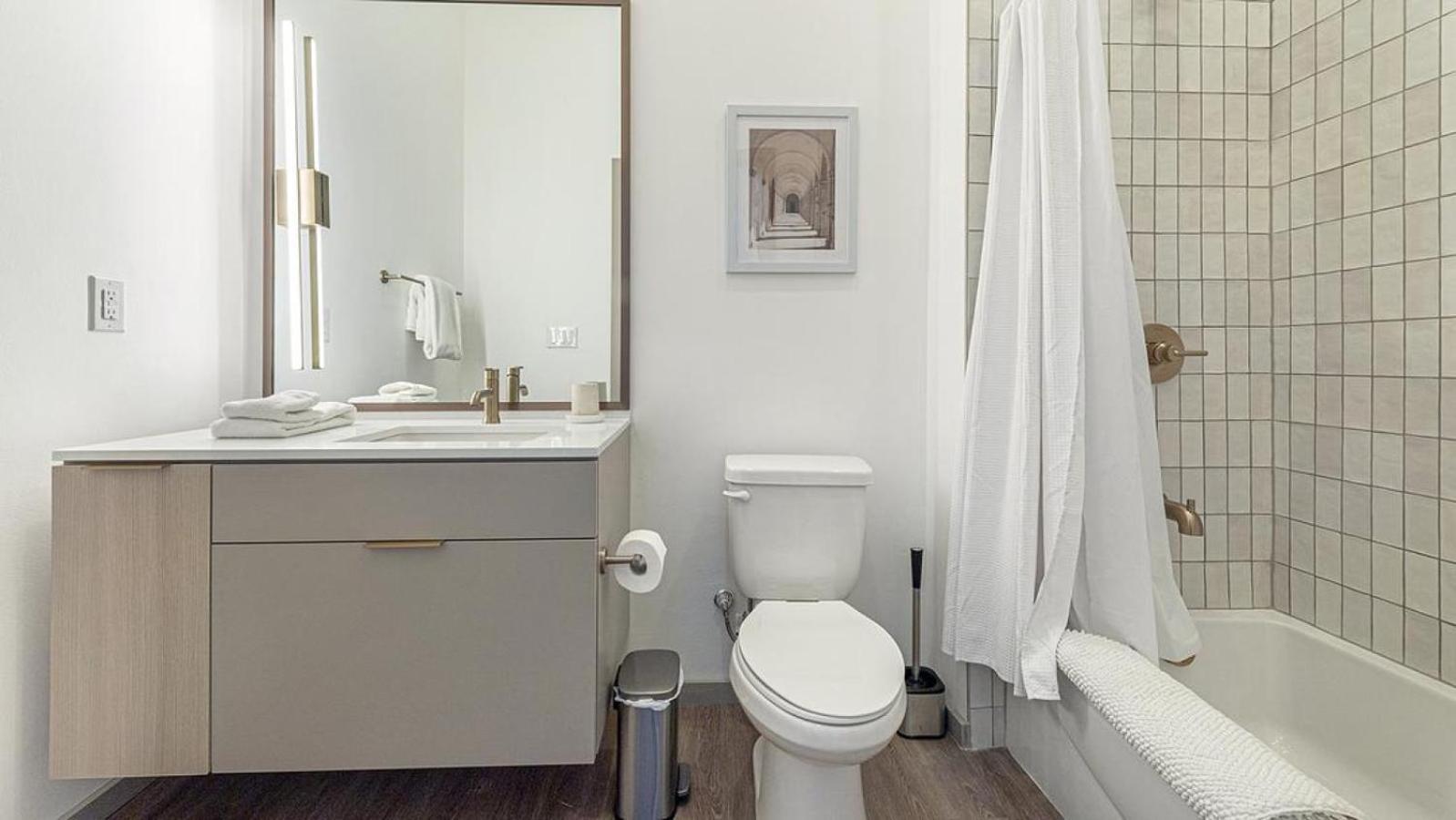 Apartment Landing At Vestra At Uncommons - In Spring Valley *