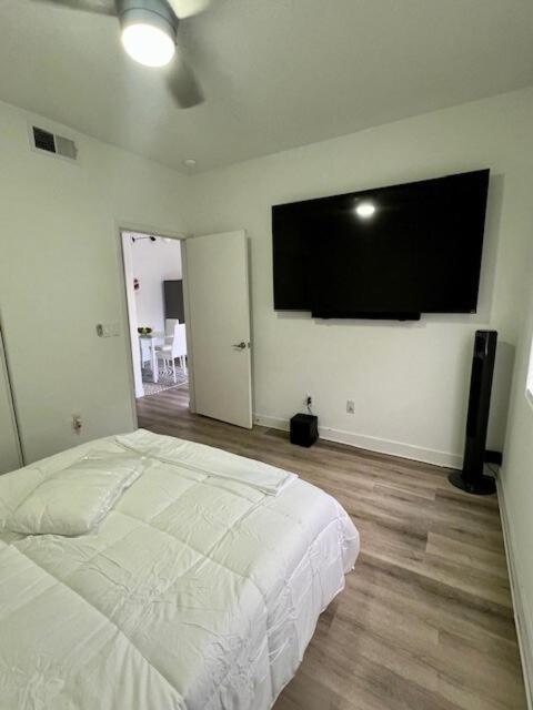 Newly Upgraded 2bed 2bath Condo! Apartment