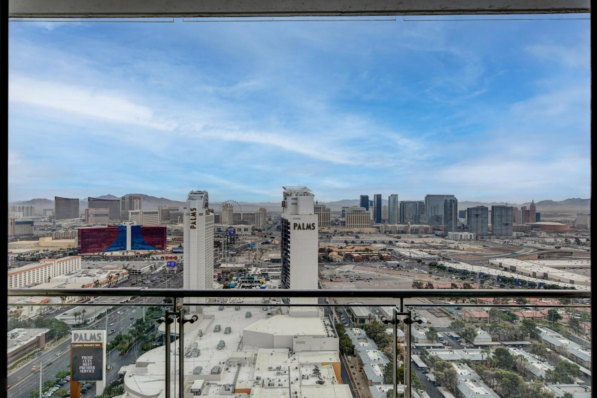 Aparthotel Ava 37th Flr Balcony Strip Views Palm Place *