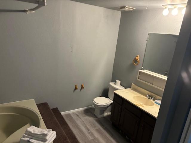 2 Or 3 Bedroom Walk To Strip Mgm Casino Shop Club * Las Vegas