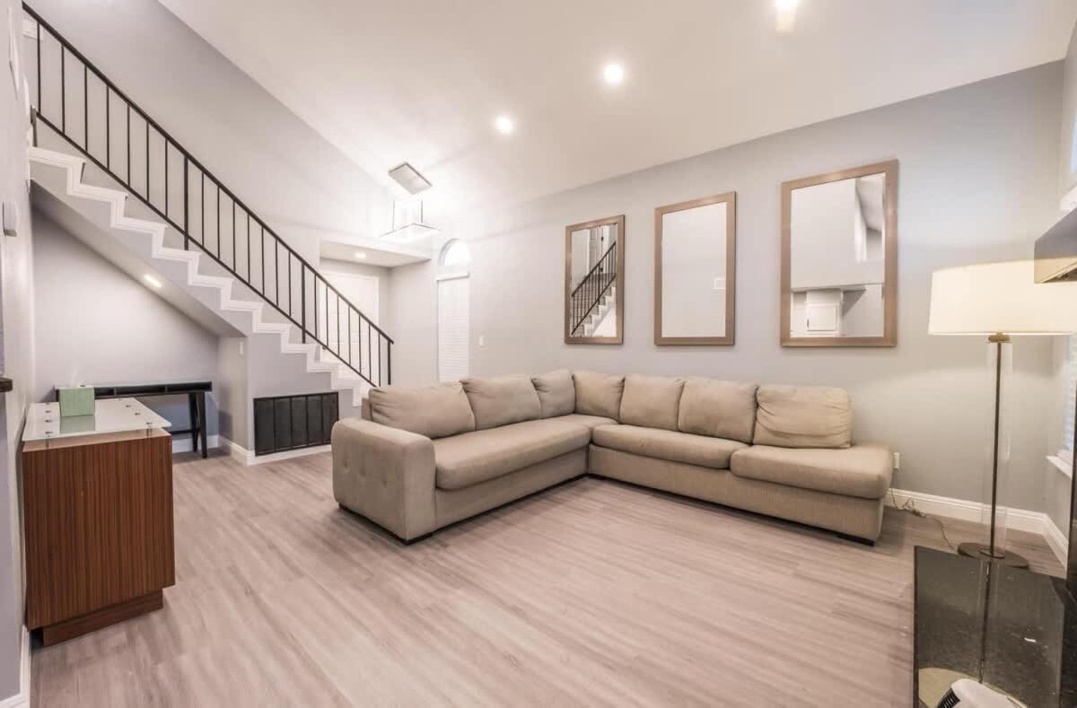 Spacious Retreat For Your Family Vegas Fun Vacation Villa