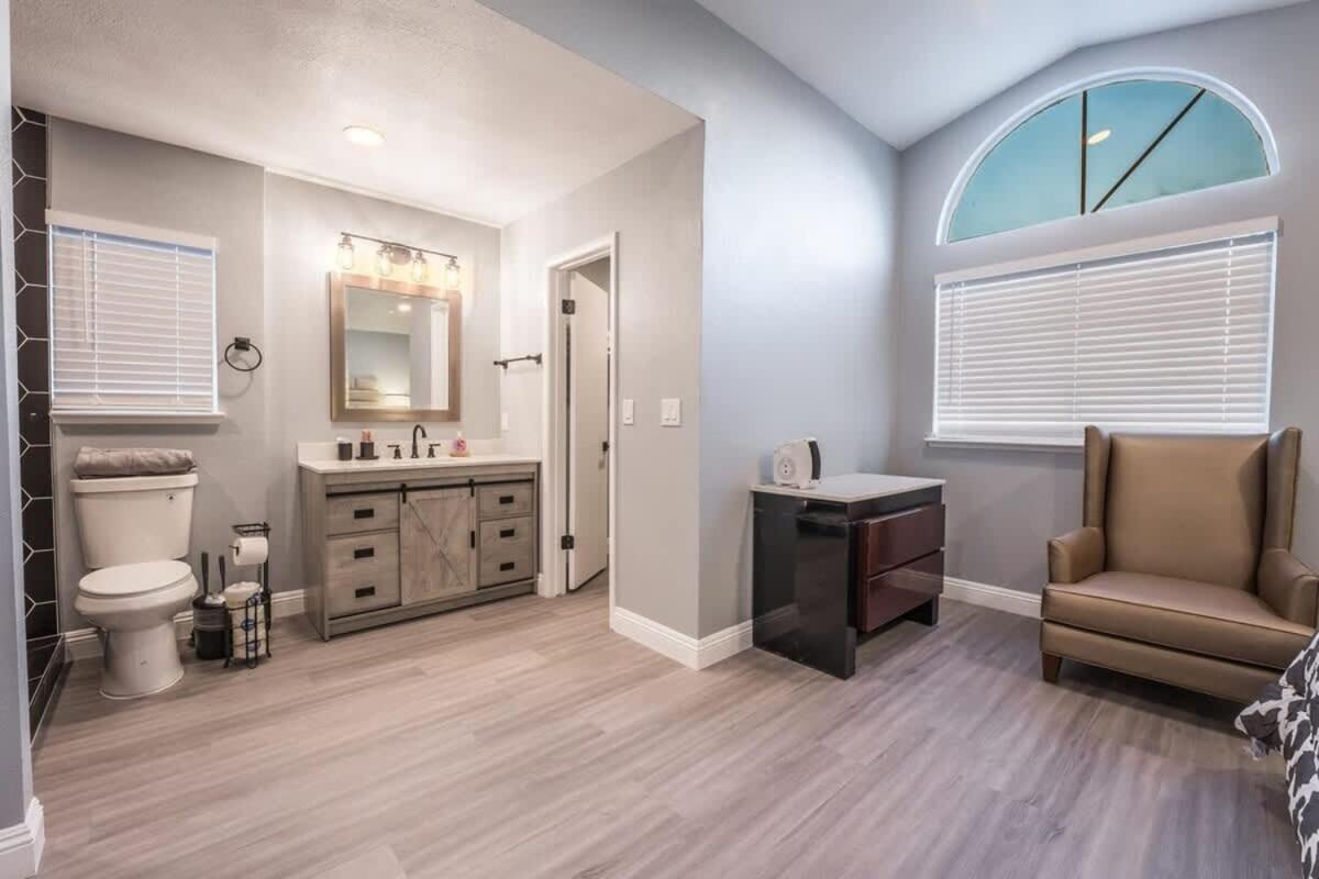 Spacious Retreat For Your Family Vegas Fun Vacation * Las Vegas