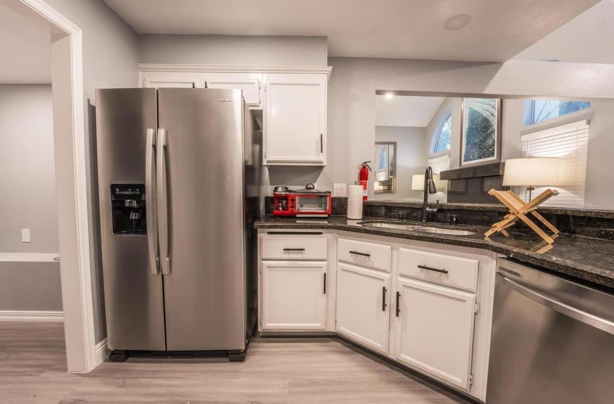 Spacious Retreat For Your Family Vegas Fun Vacation Villa