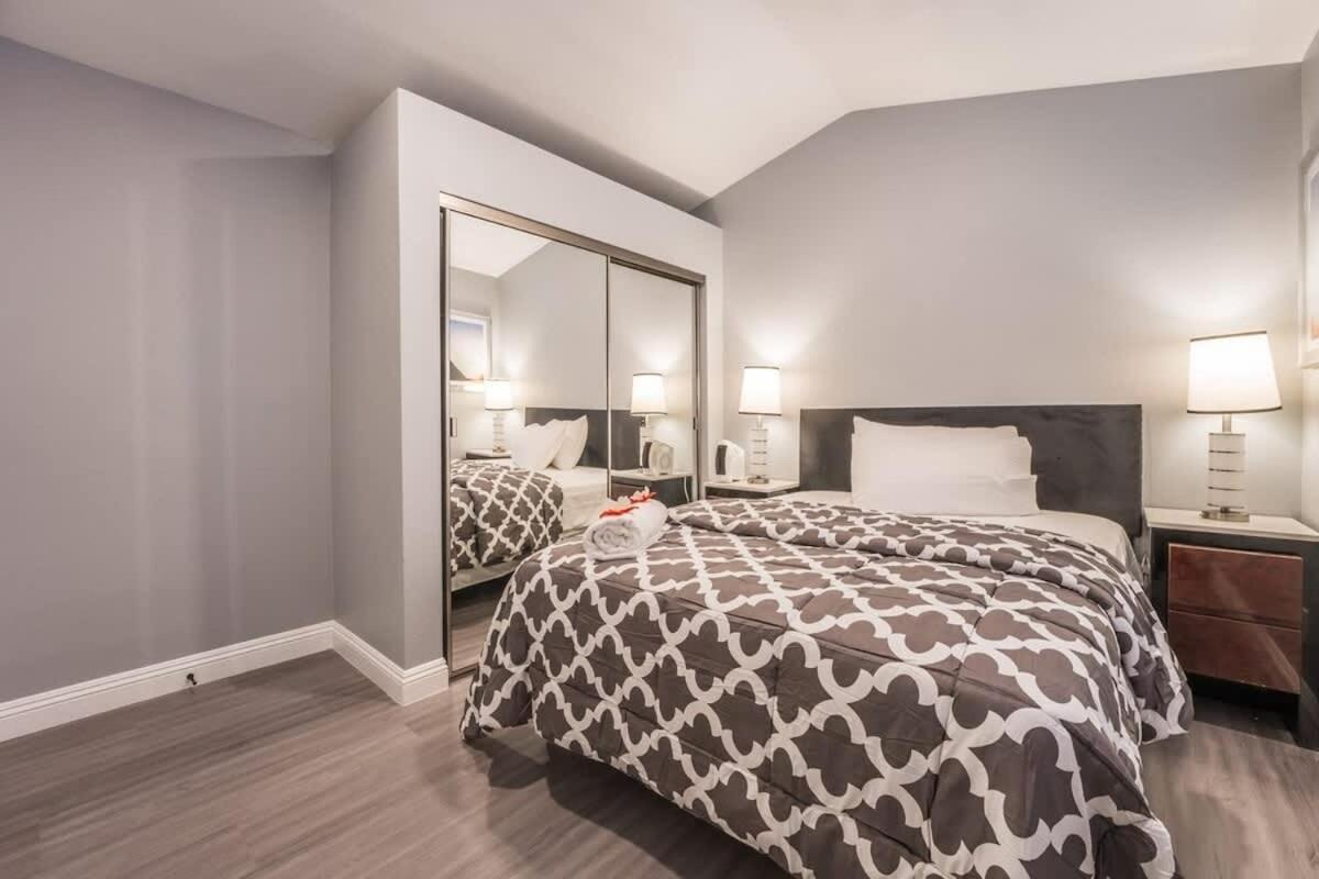 Spacious Retreat For Your Family Vegas Fun Vacation * Las Vegas