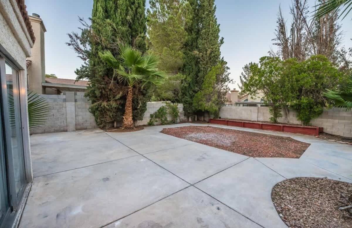 Spacious Retreat For Your Family Vegas Fun Vacation