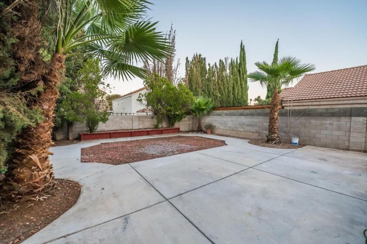 Spacious Retreat For Your Family Vegas Fun Vacation Las Vegas