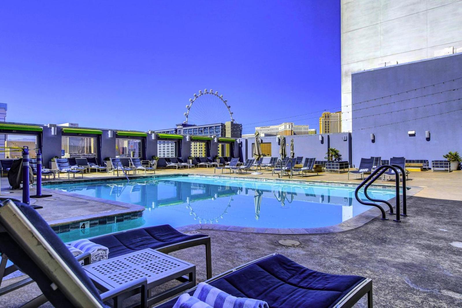 Apartahotel Sphere In Hd! - 