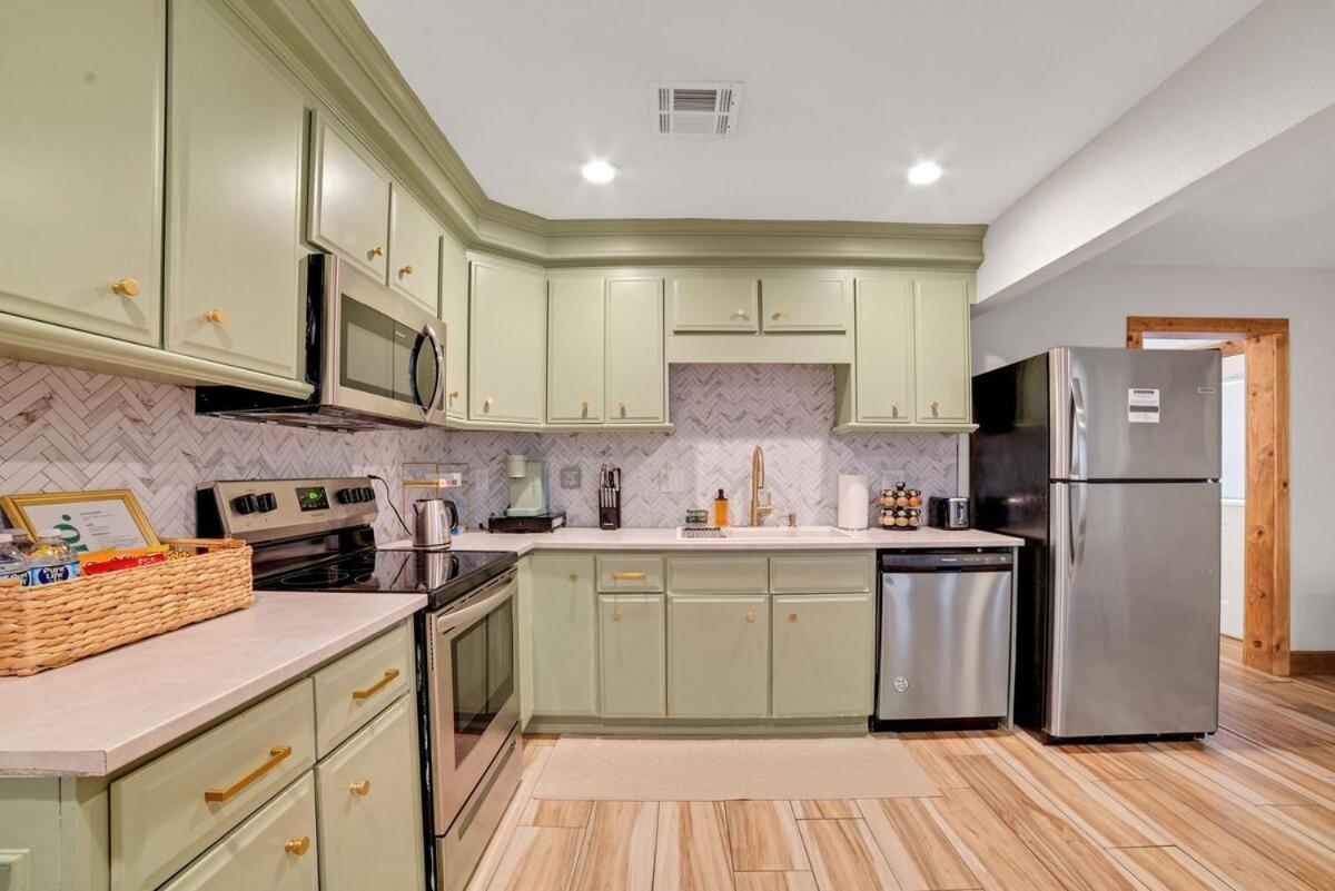 Henderson Luxe Retreat Holiday home Las Vegas