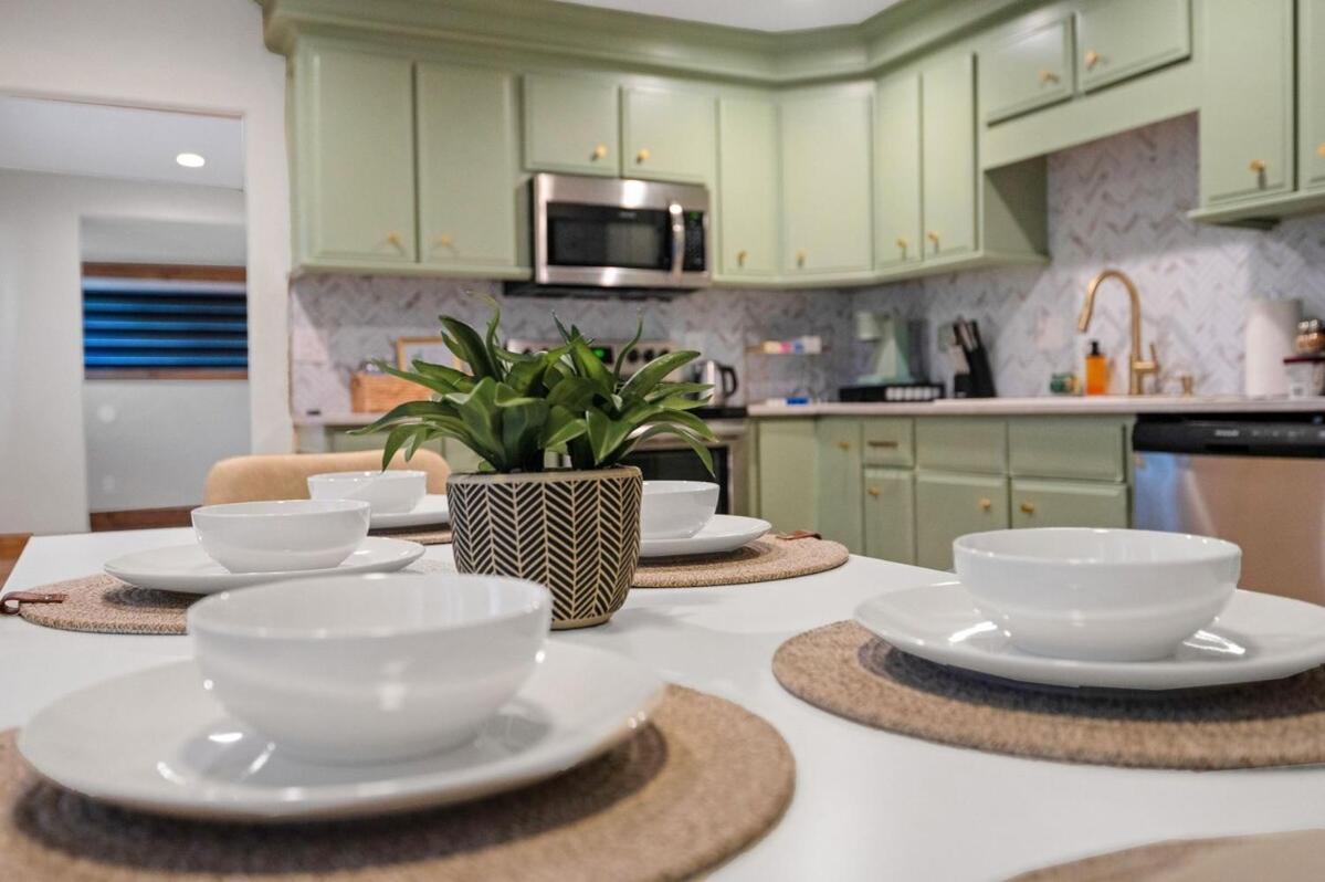 Henderson Luxe Retreat Holiday home Las Vegas