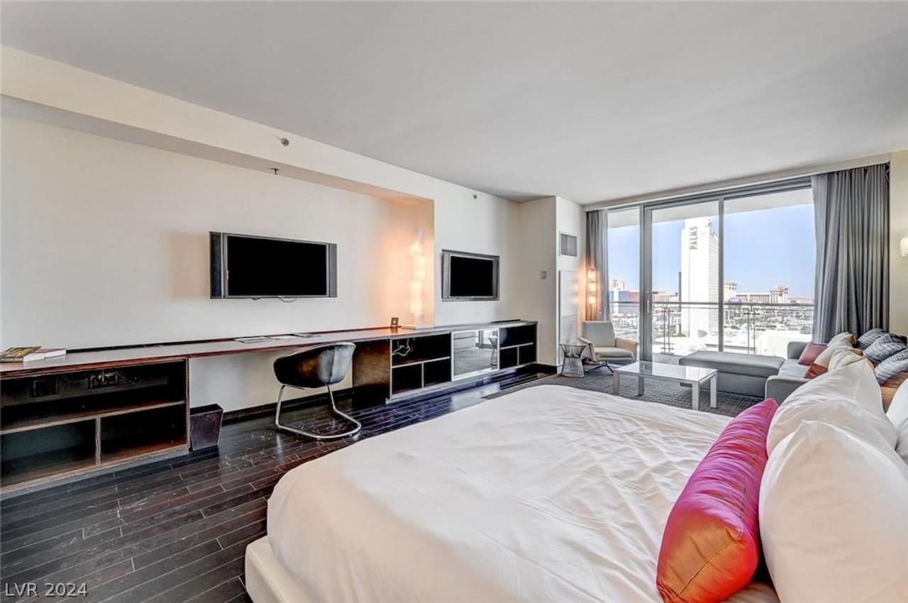 Beautiful Strip Views 17304 Appartement *