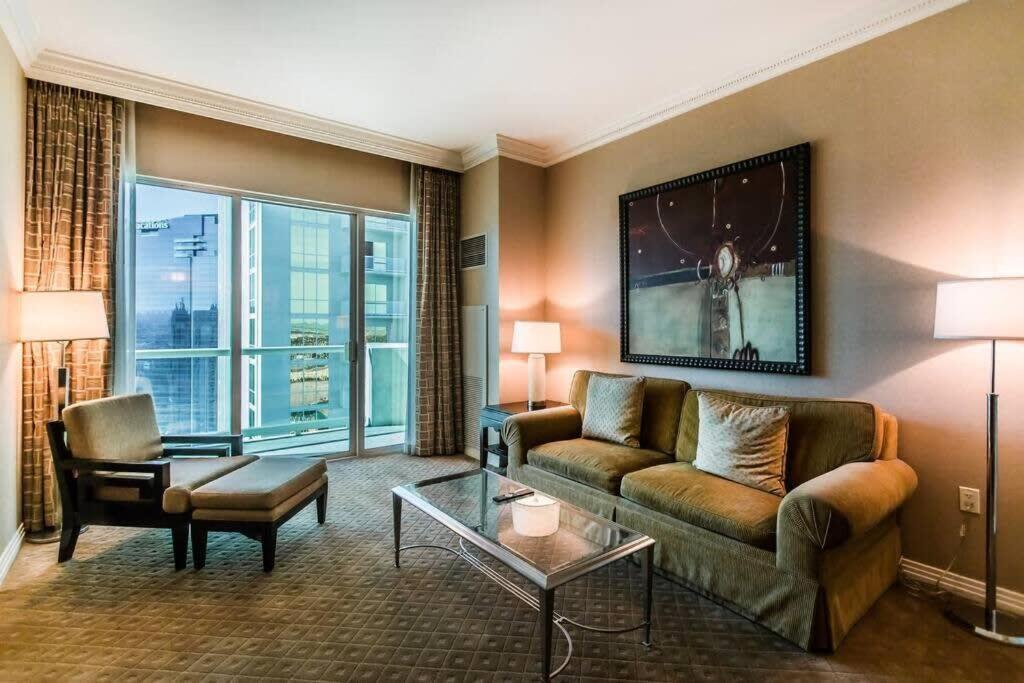 Stunning Strip View Balcony Mgm 22621 One Br * Las Vegas