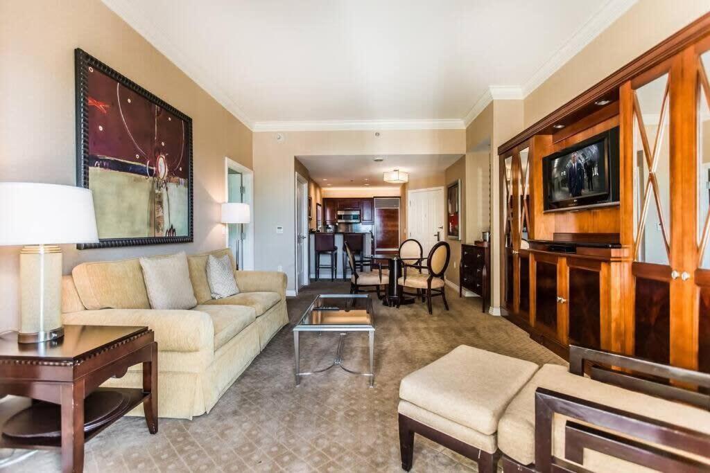 Mgm 12721 Executive Corner 1br Strip View Balcony * Las Vegas