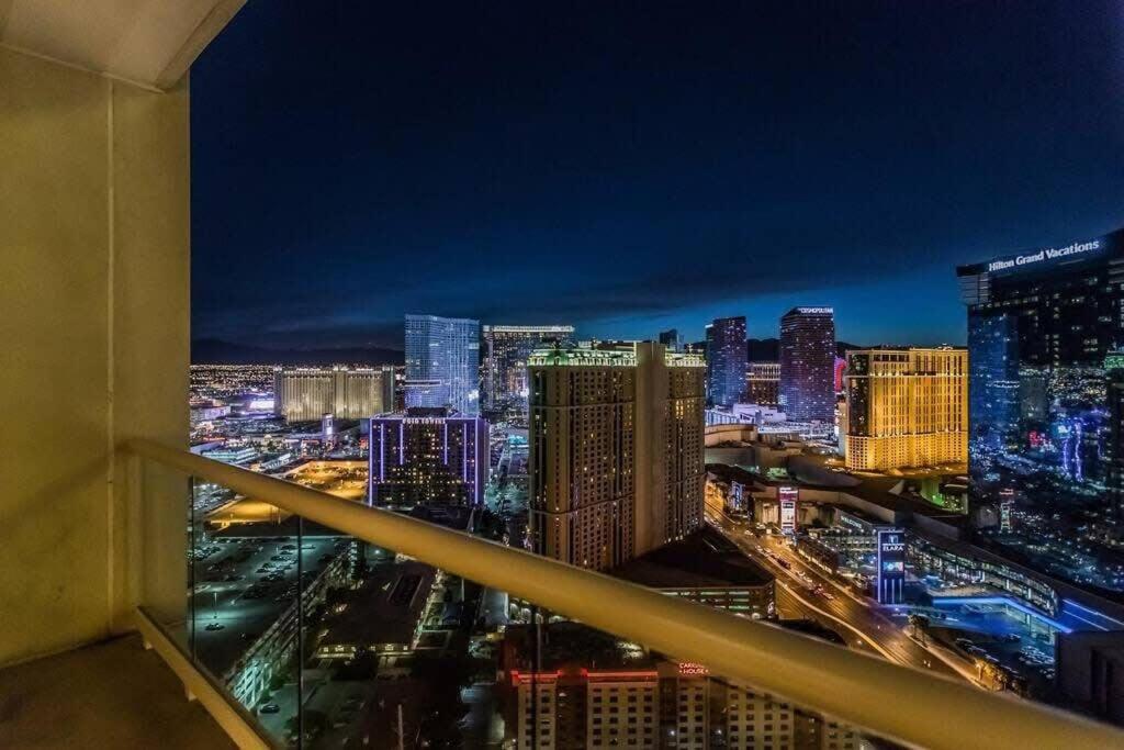Mgm 12721 Executive Corner 1br Strip View Balcony Apartment Las Vegas