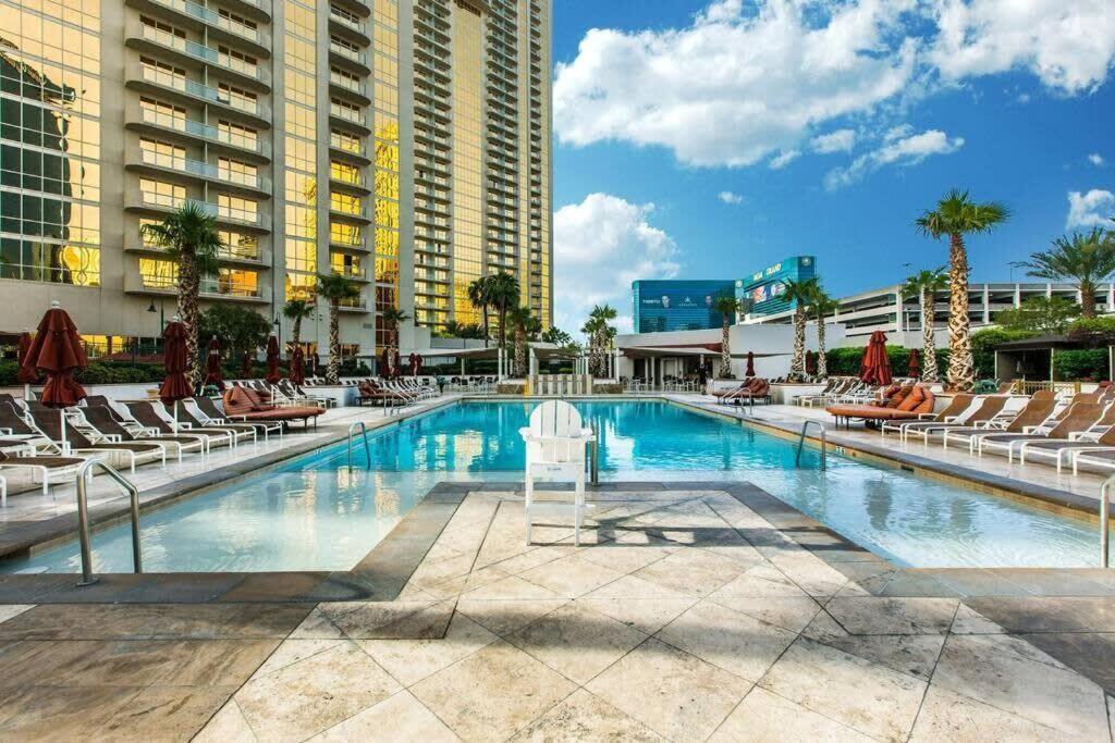 Mgm 12721 Executive Corner 1br Strip View Balcony Las Vegas
